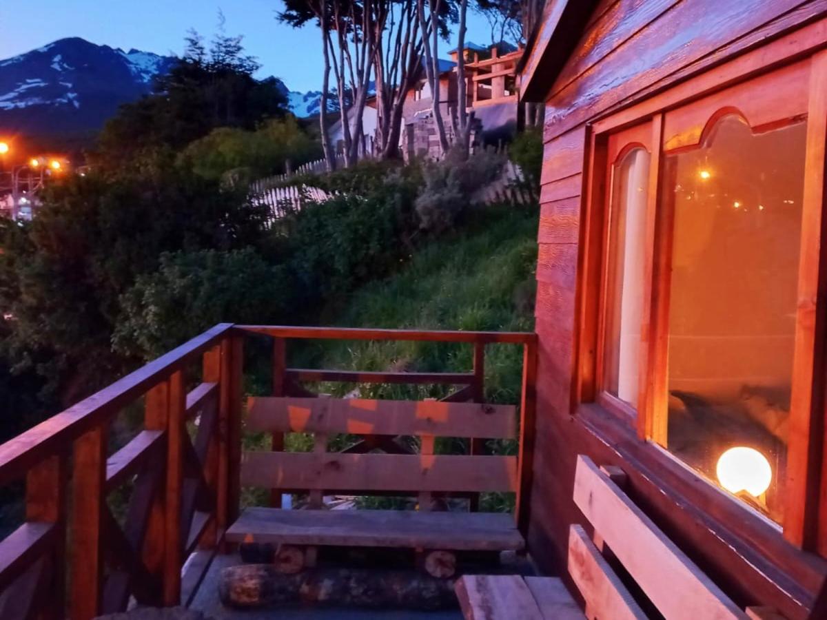 Ushuaia Magnifica Cabaña hasta 8 personas con vista a las montañas y al canal
