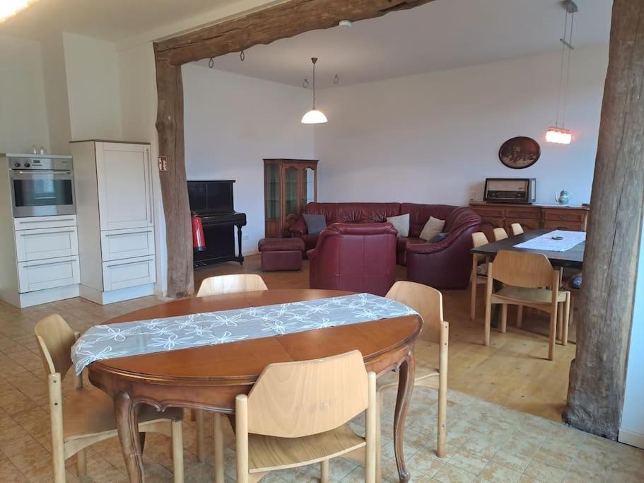 Gartenblick im Gutshaus - Ferienwohnung