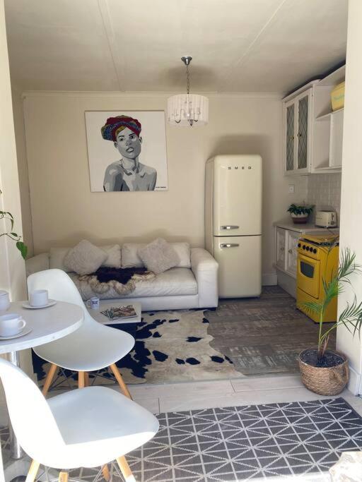 Modern hip studio apartment view 2
