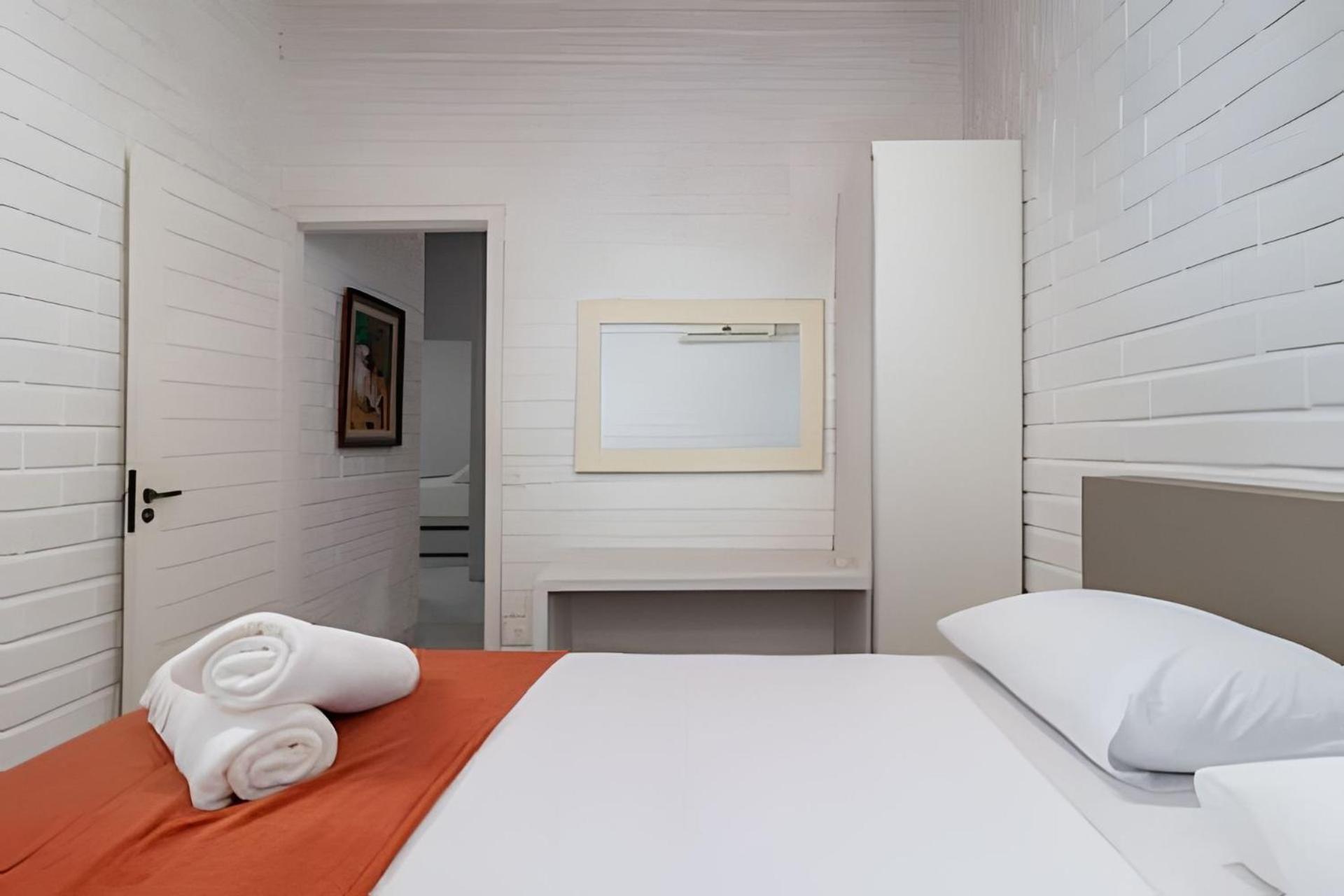 Casa 6 Suites p/ 20 - Sauna e Campo em Gravata