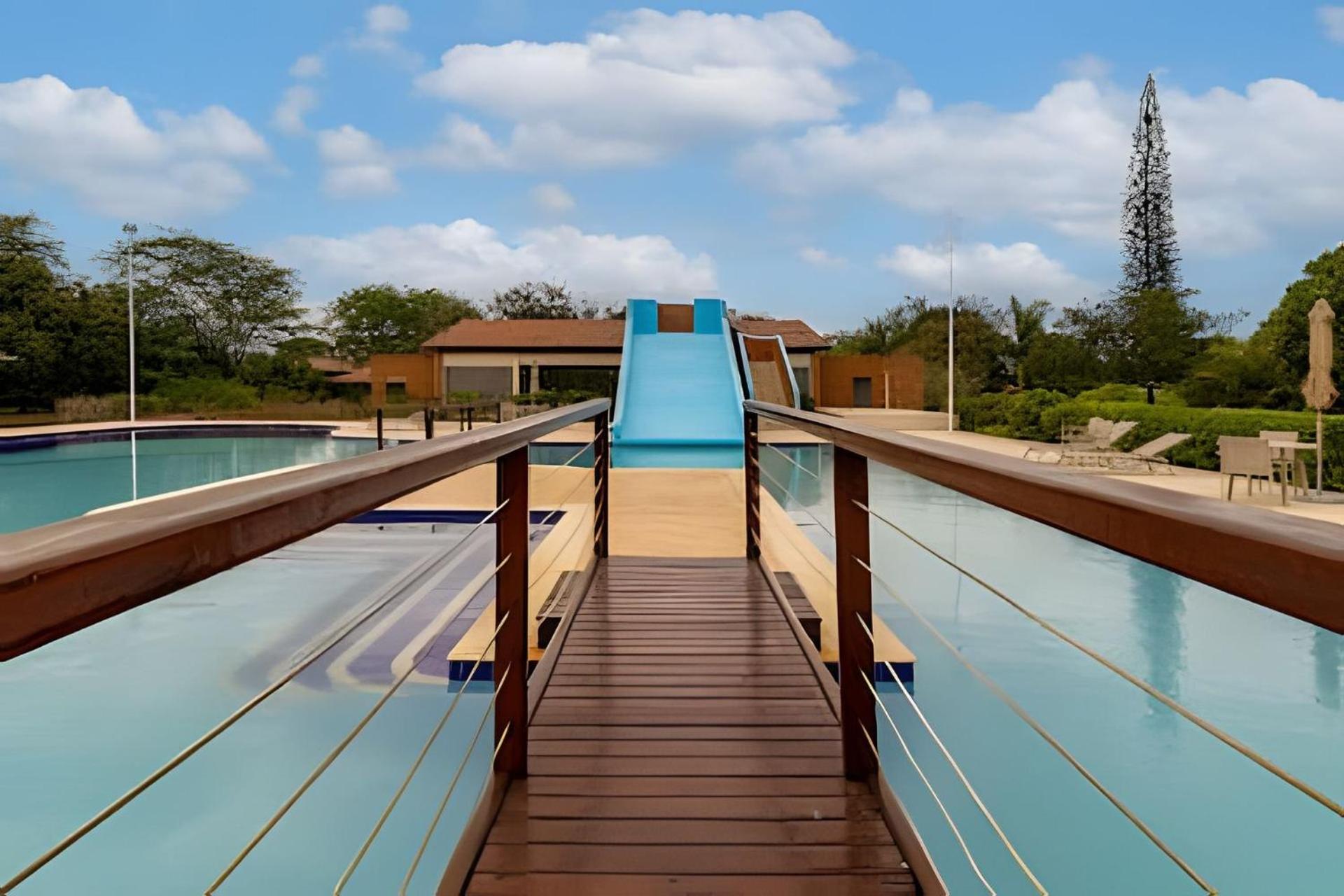 Casa 6 Suites p/ 20 - Sauna e Campo em Gravata