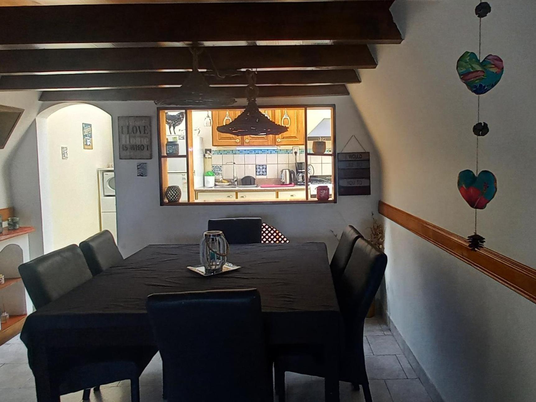 Ushuaia Magnifica Cabaña hasta 8 personas con vista a las montañas y al canal