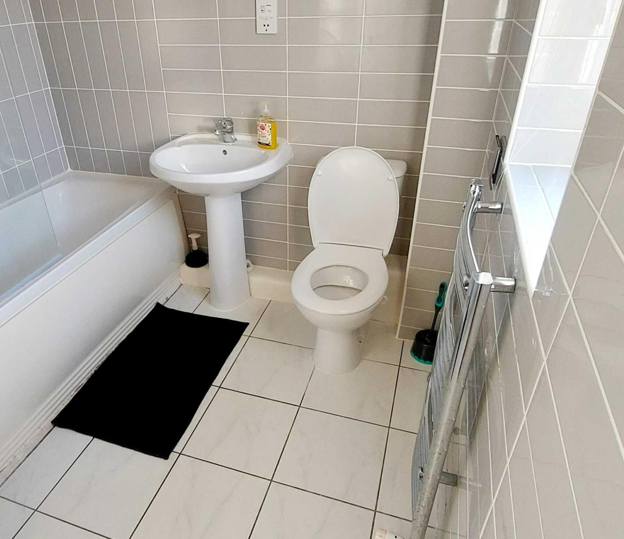Sunderland Villa Luxuria 3 bedroom 3 Toilets Detached House