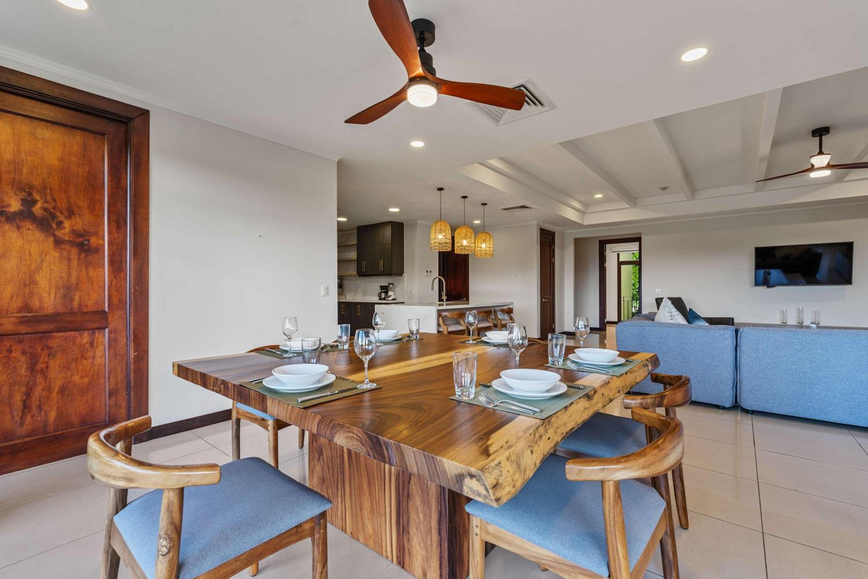 Spacious Condo with Incredible Club House