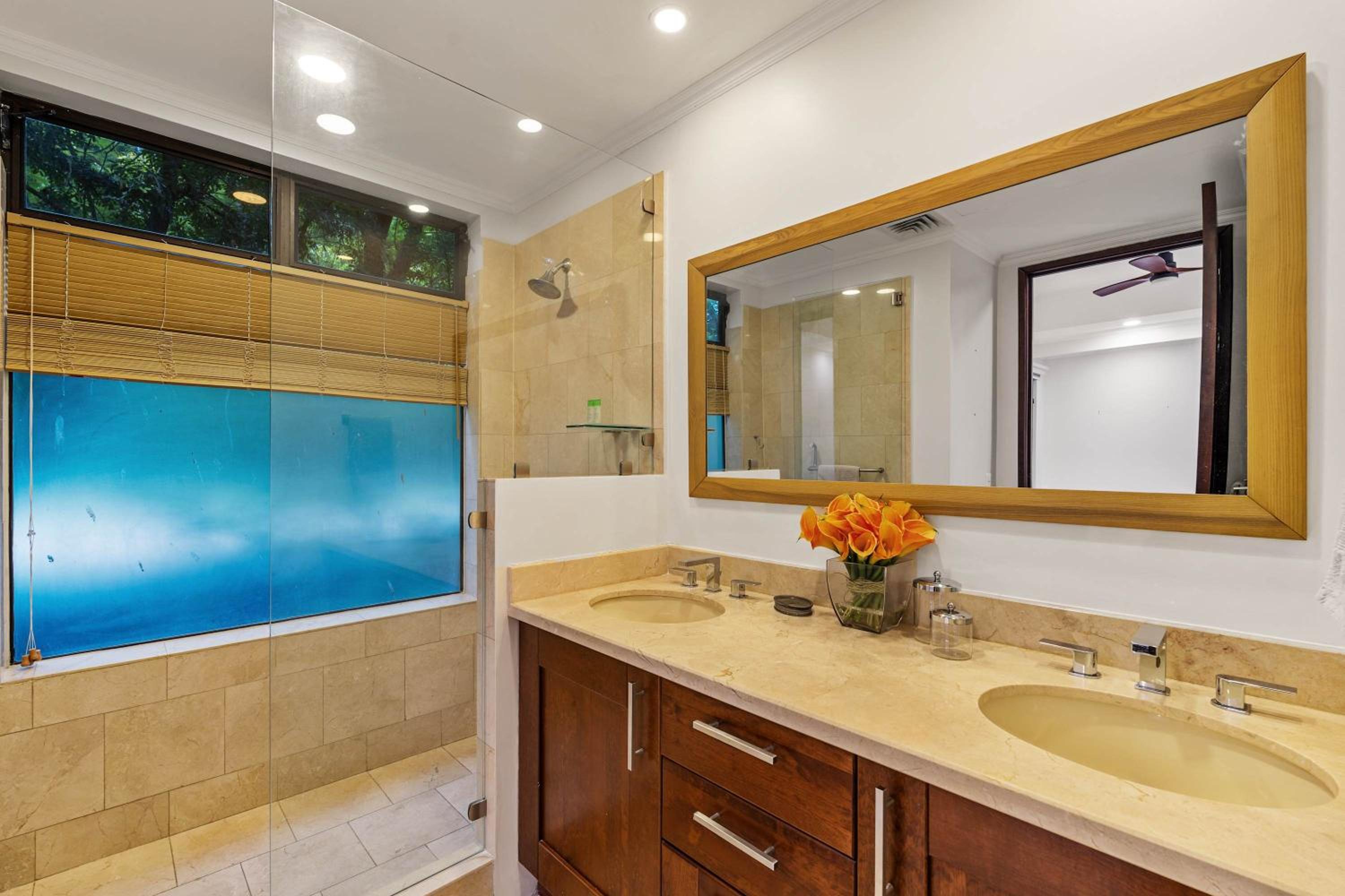 Spacious Condo with Incredible Club House