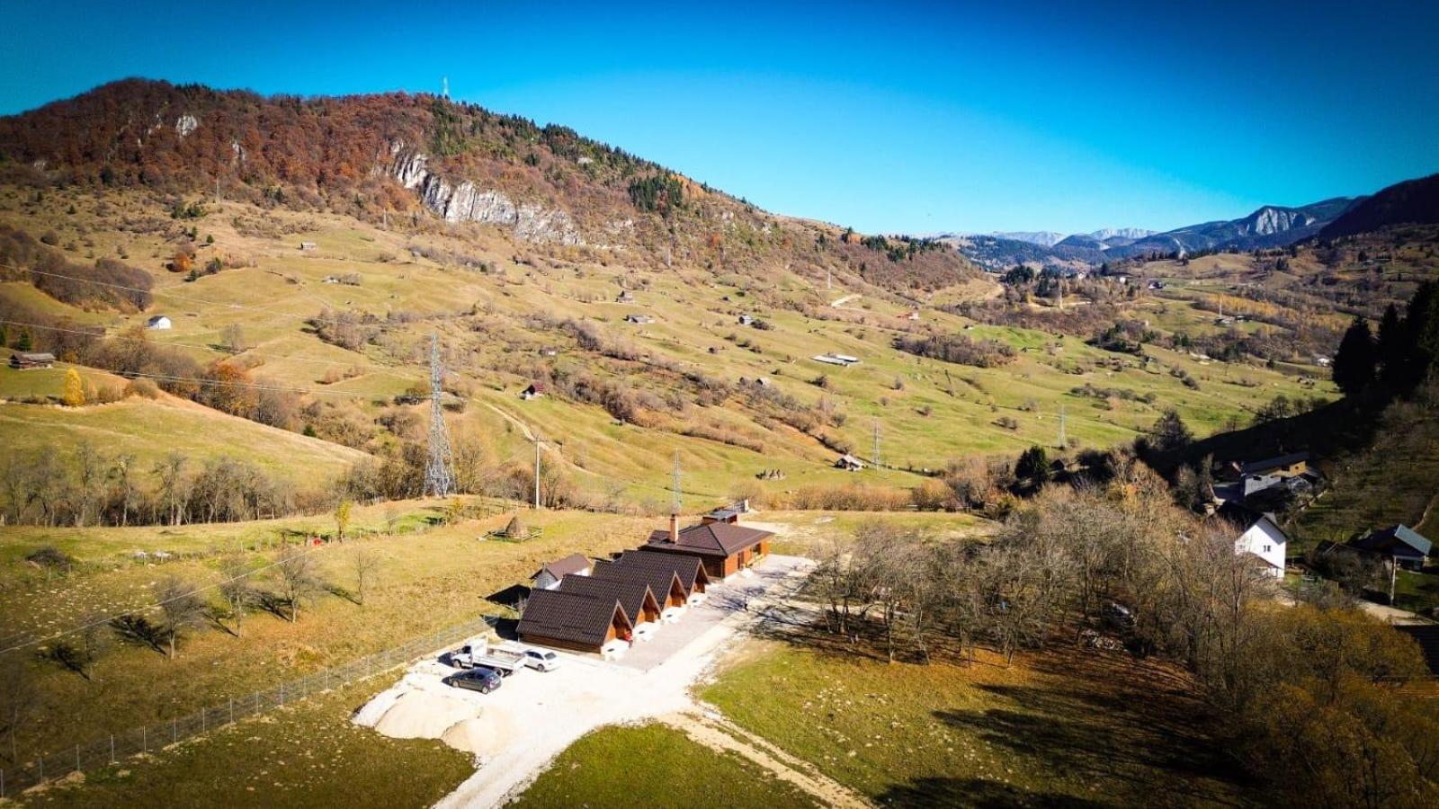Alpin Chalet view 2