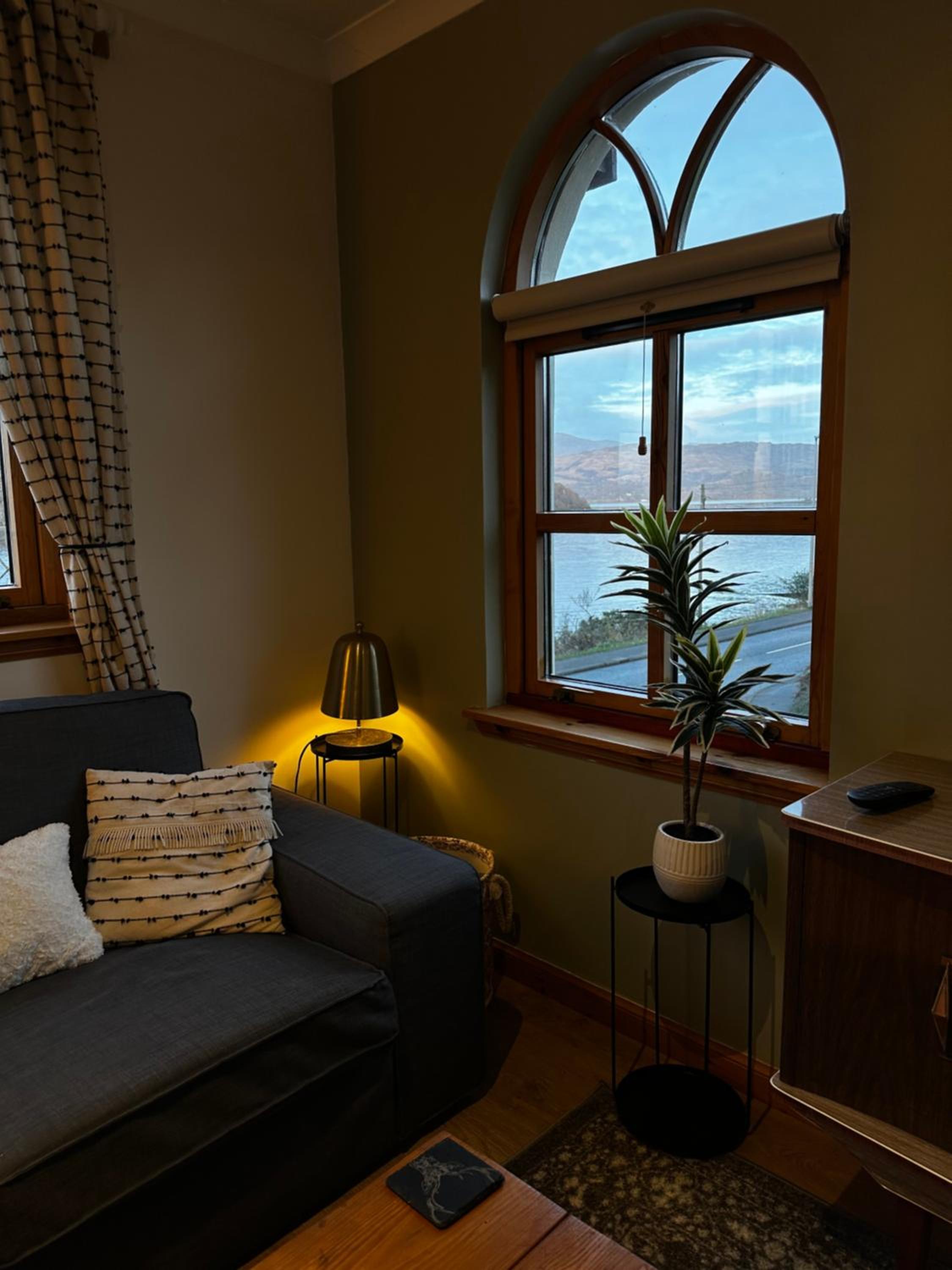 Lochedge House