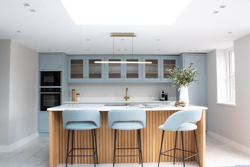 Harbourside luxury house