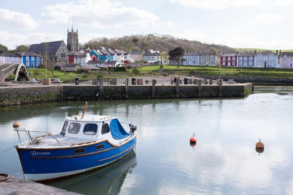 Harbourside luxury house
