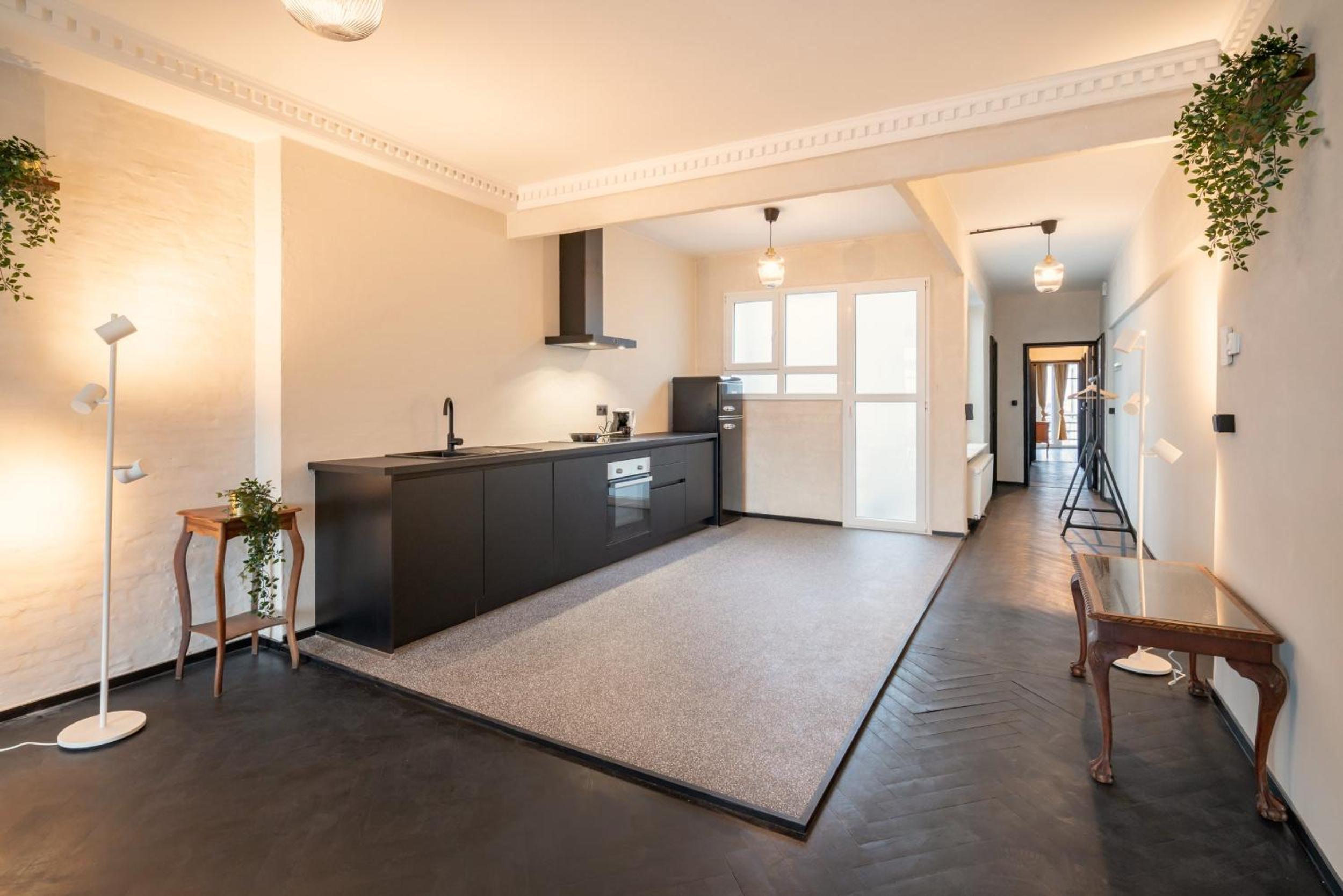 Grand Central Station Apartments