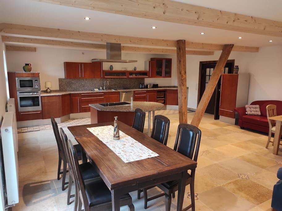 Wiesenblick im Gutshaus - Ferienwohnung