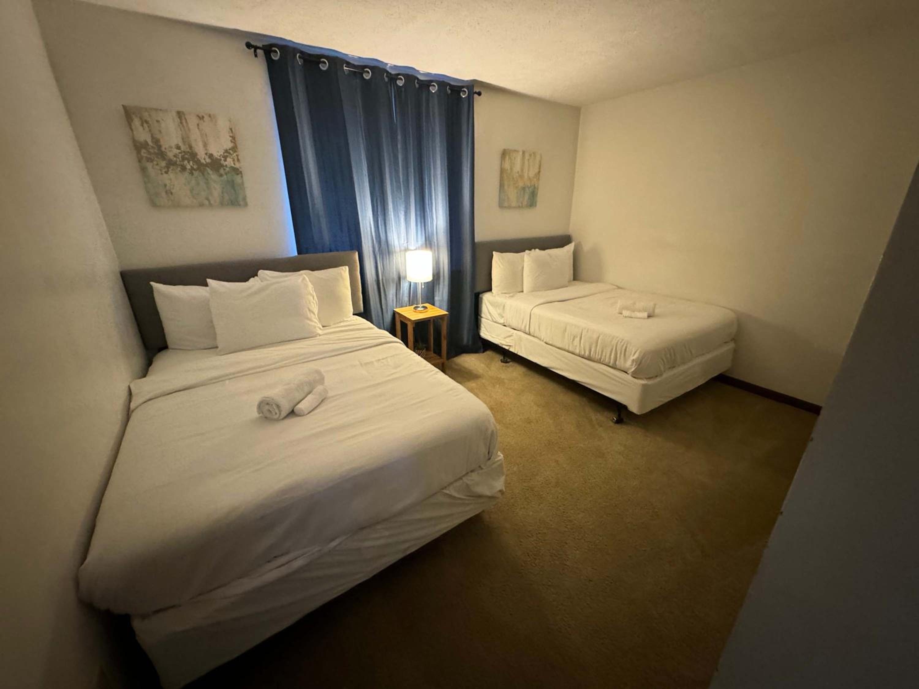 Montgomery Vacations - Near Hospital  Dining- Merry on Moorcroft - Property Image 5