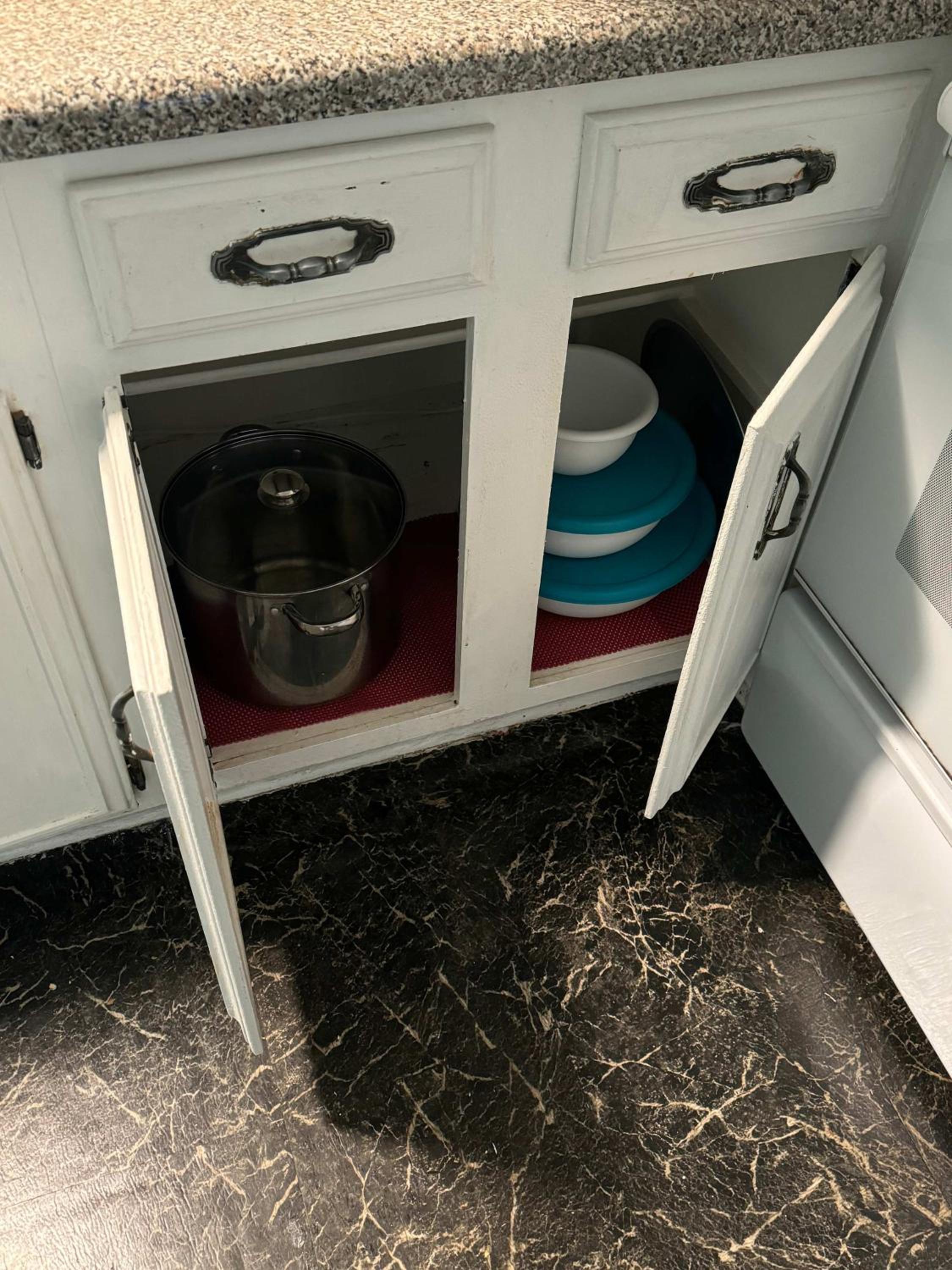 Montgomery Vacations - Near Hospital  Dining- Merry on Moorcroft - Property Image 38