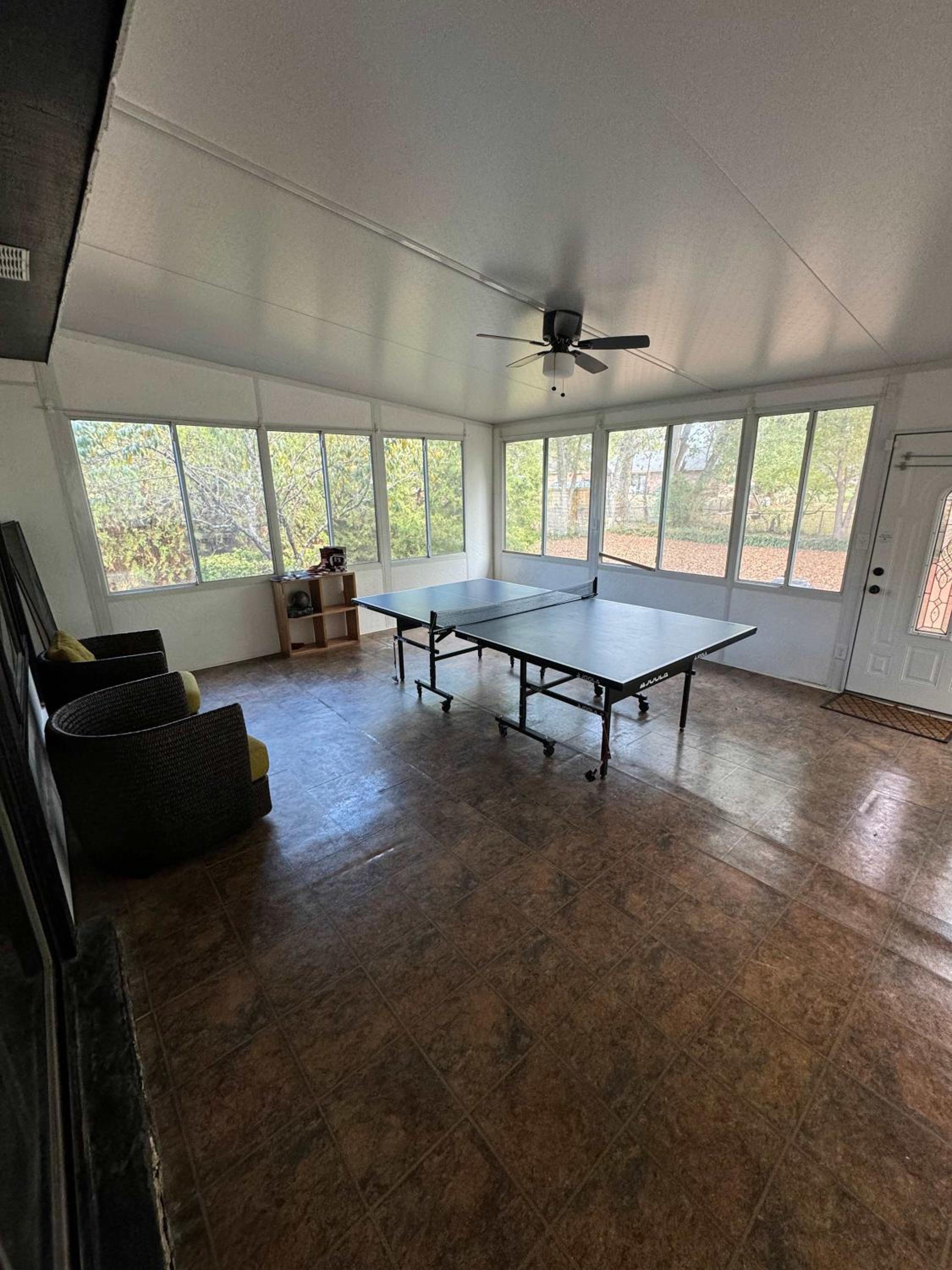 Montgomery Vacations - Near Hospital  Dining- Merry on Moorcroft - Property Image 24