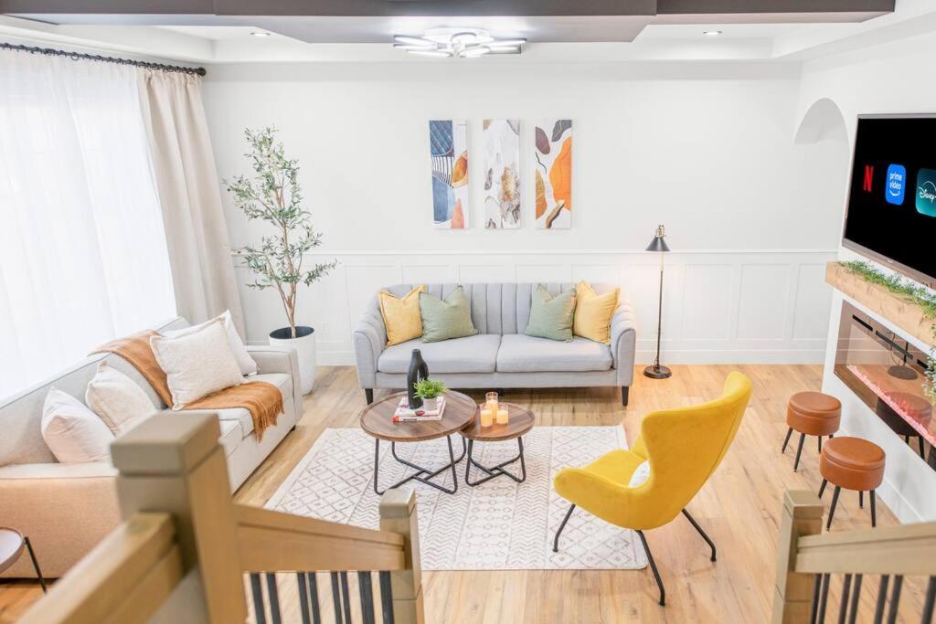 Luxury Family Home - Sleeps 10 - King Bed