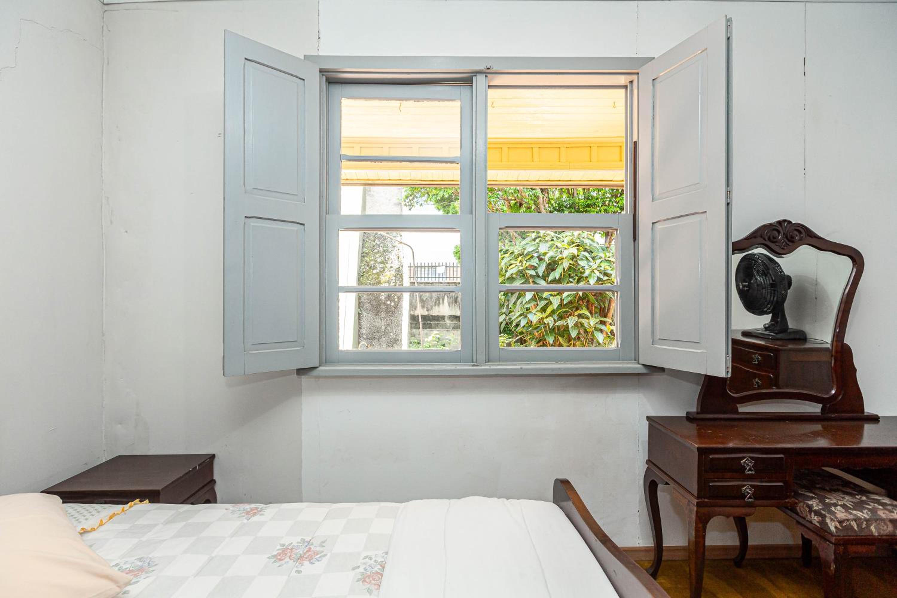 Memora Guesthouse Curitiba - Quartos em Casa próximo ao Parque Bacacheri