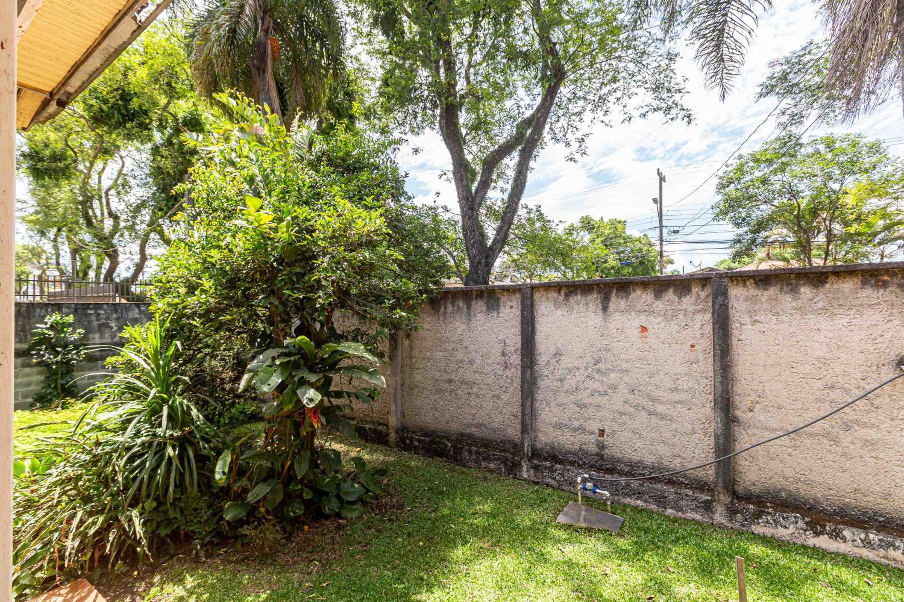 Memora Guesthouse Curitiba - Quartos em Casa próximo ao Parque Bacacheri