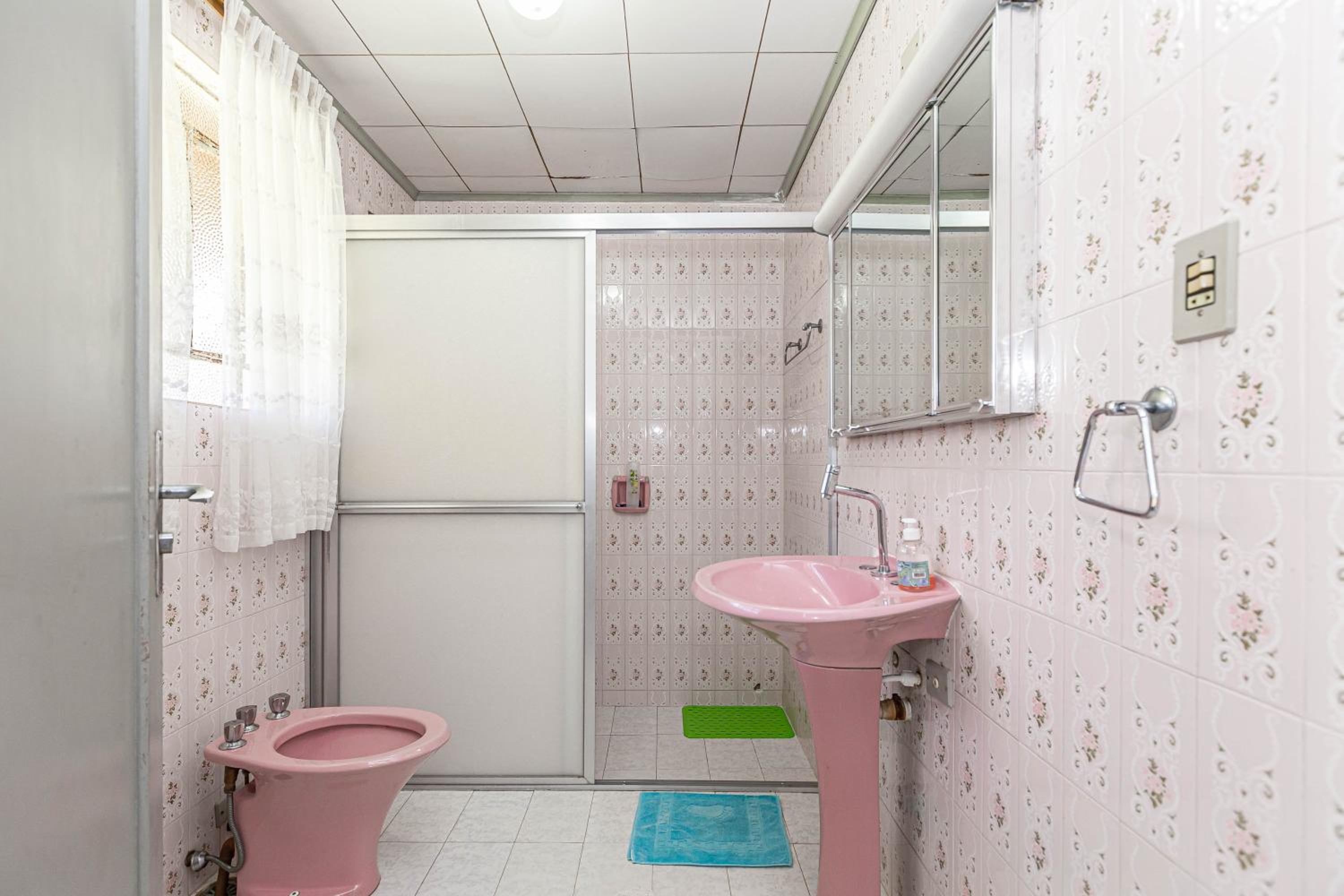 Memora Guesthouse Curitiba - Quartos em Casa próximo ao Parque Bacacheri