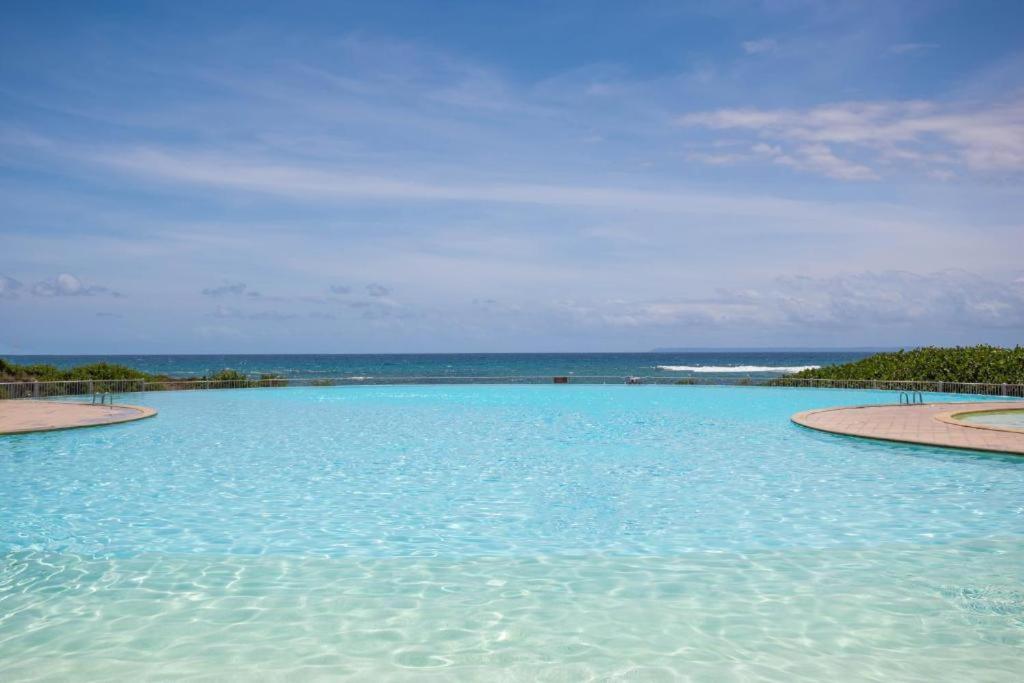 Anse des rochers view 4