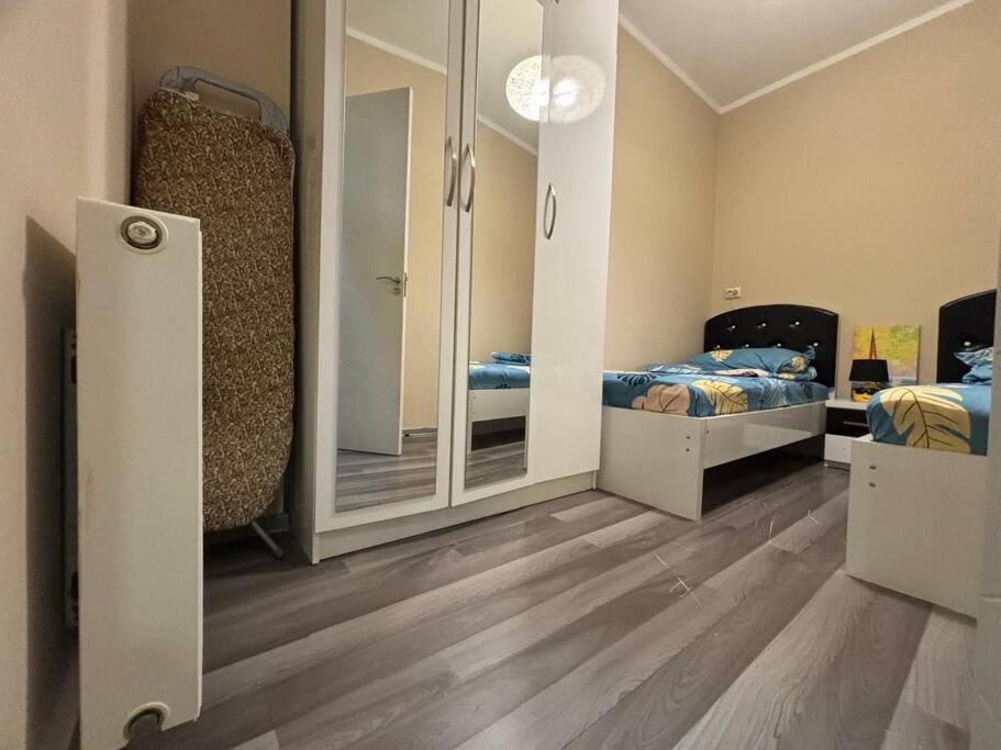 Great two bedroom apartment in central Batumi view 3