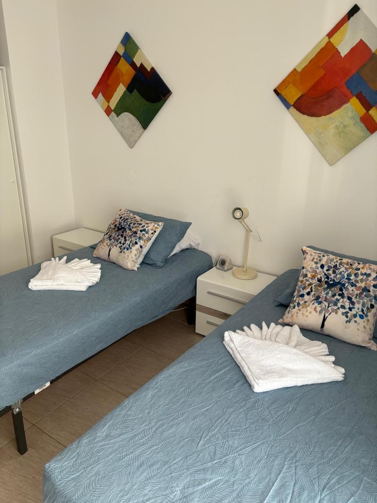 AHS Sweet Home Spacious 2 bed, 5 min Algarve beach