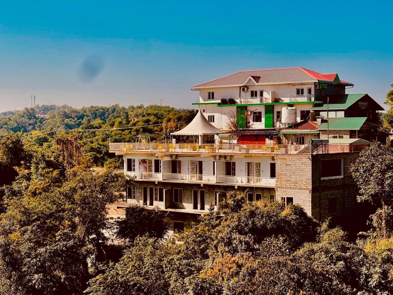 Paradise Woodland Resort Chintpurni