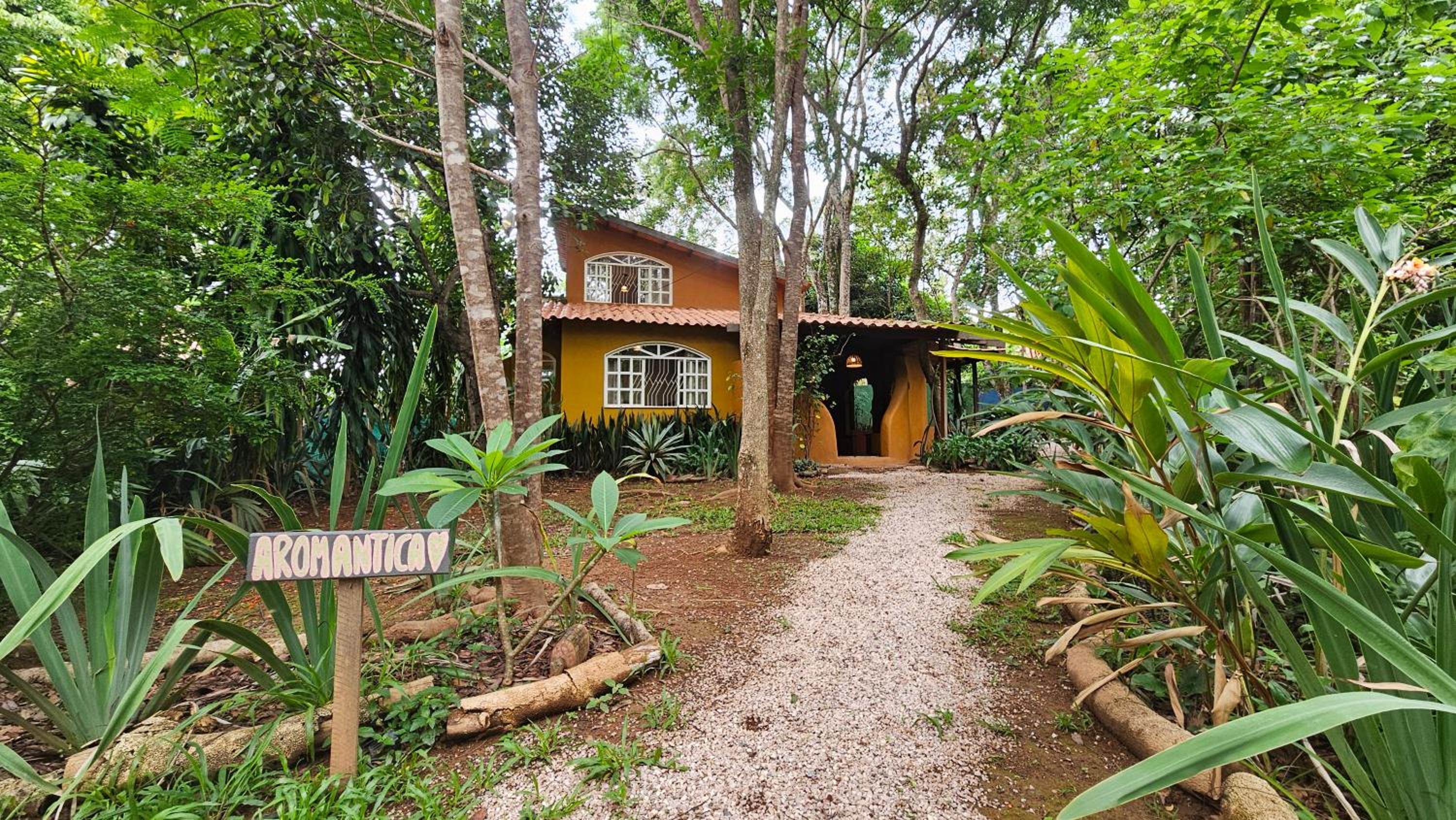 Casas Vila Encantada Refúgio, conforto e natureza, apenas 2 min da avenida