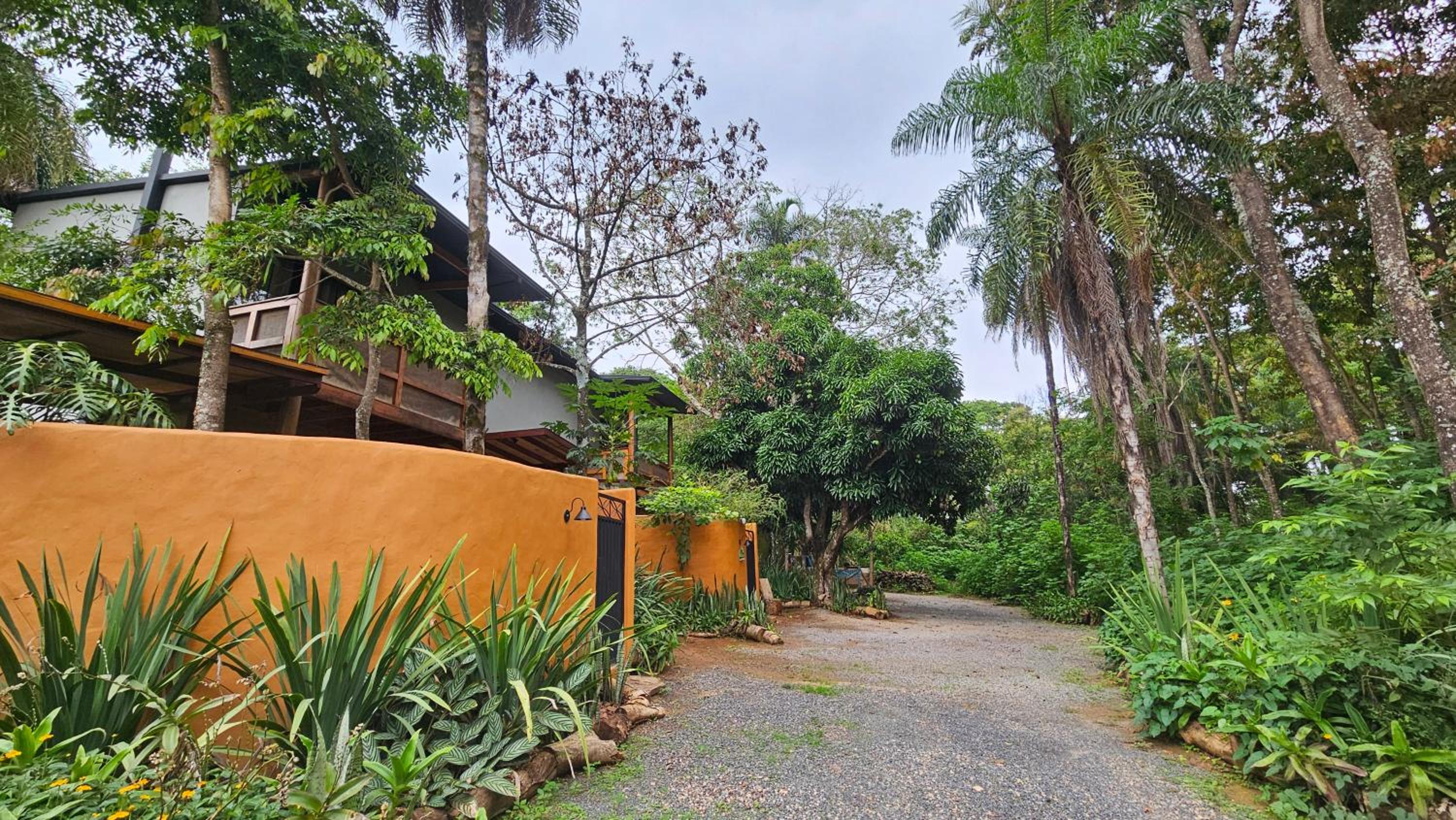 Casas Vila Encantada Refúgio, conforto e natureza, apenas 2 min da avenida