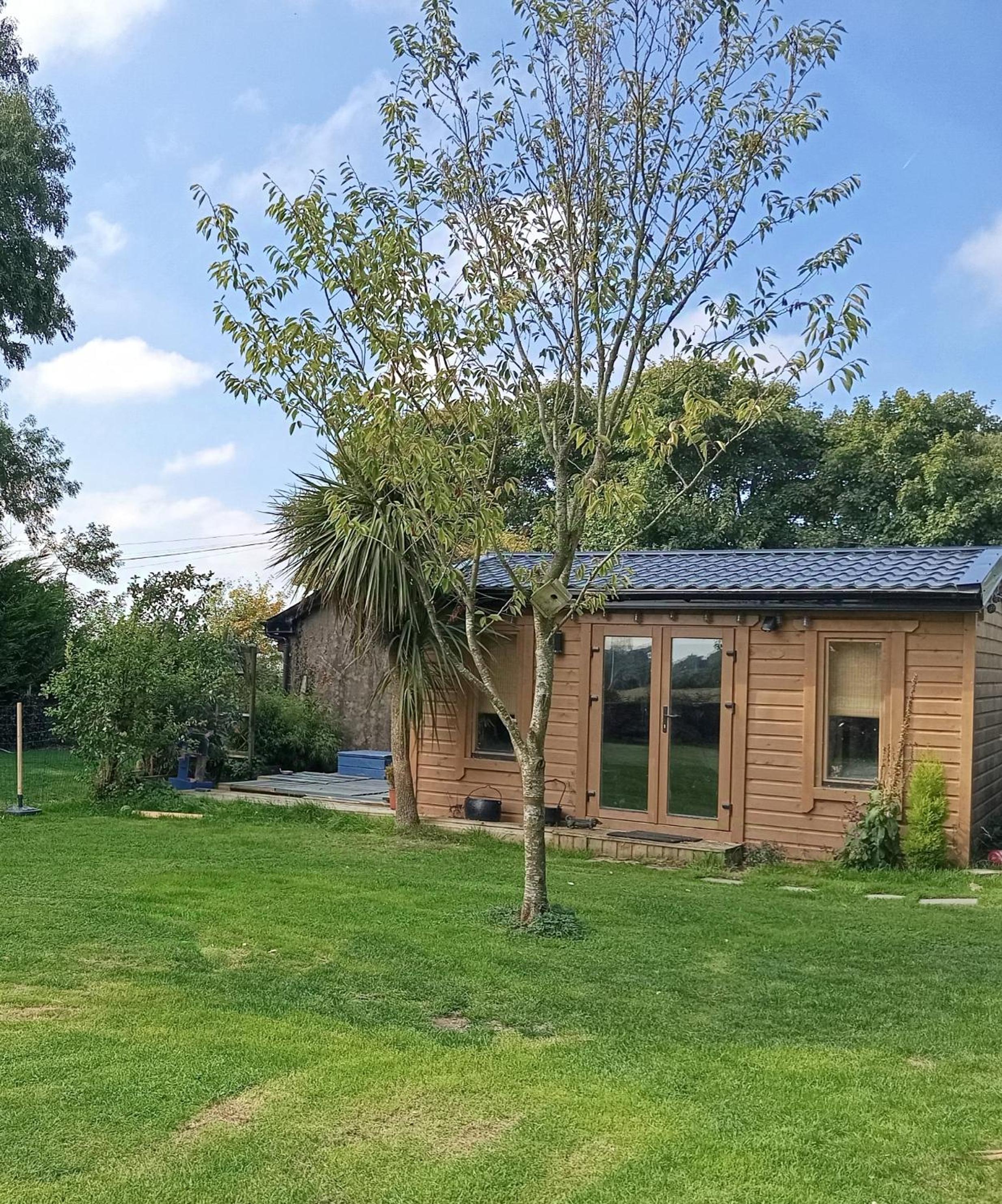 Adventure Cabin Retreat 'The CabAnne' No Shower