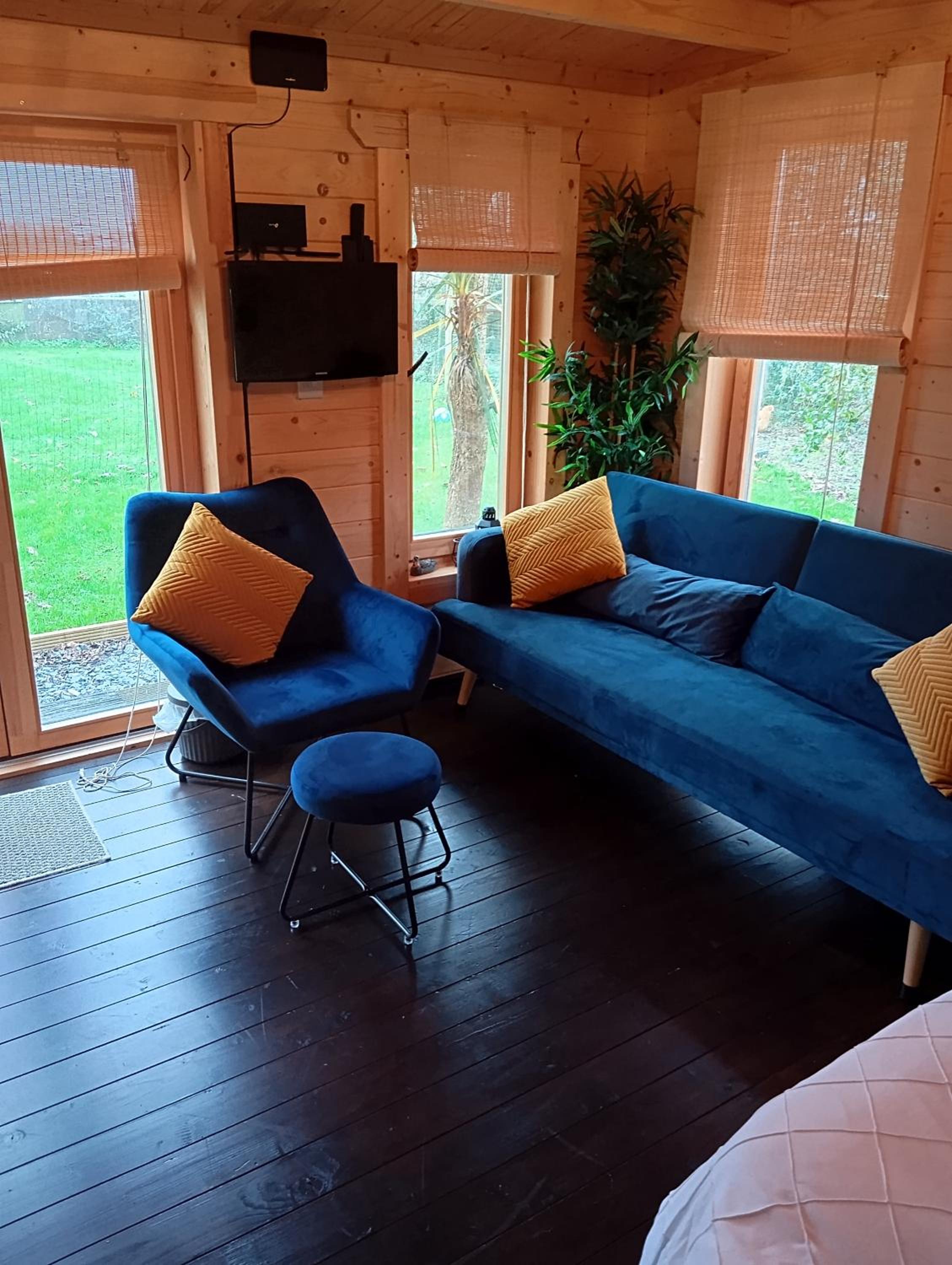 Adventure Cabin Retreat 'The CabAnne' No Shower