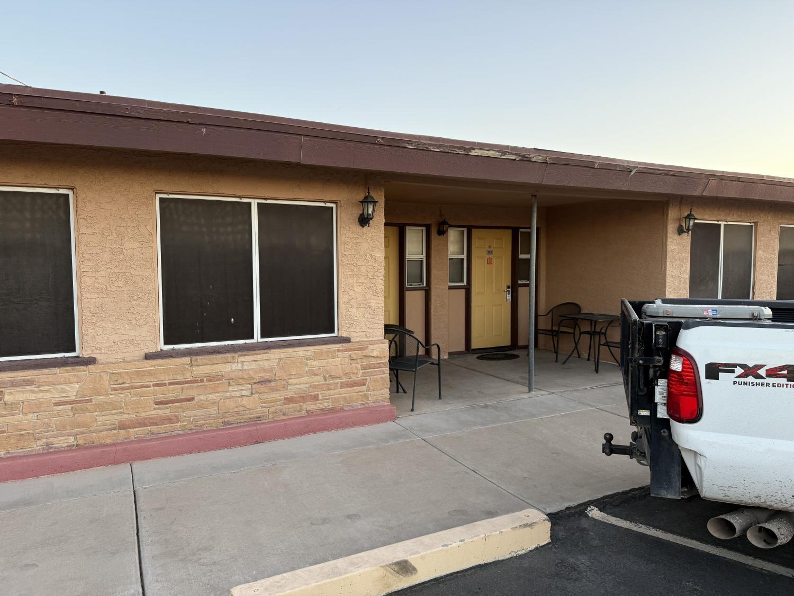 Palms Inn
