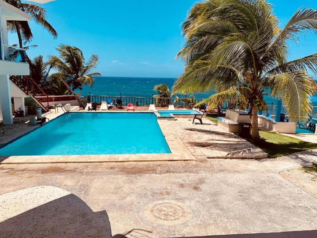Ventana Va1c at Arecibo 681 Ocean Drive view 3