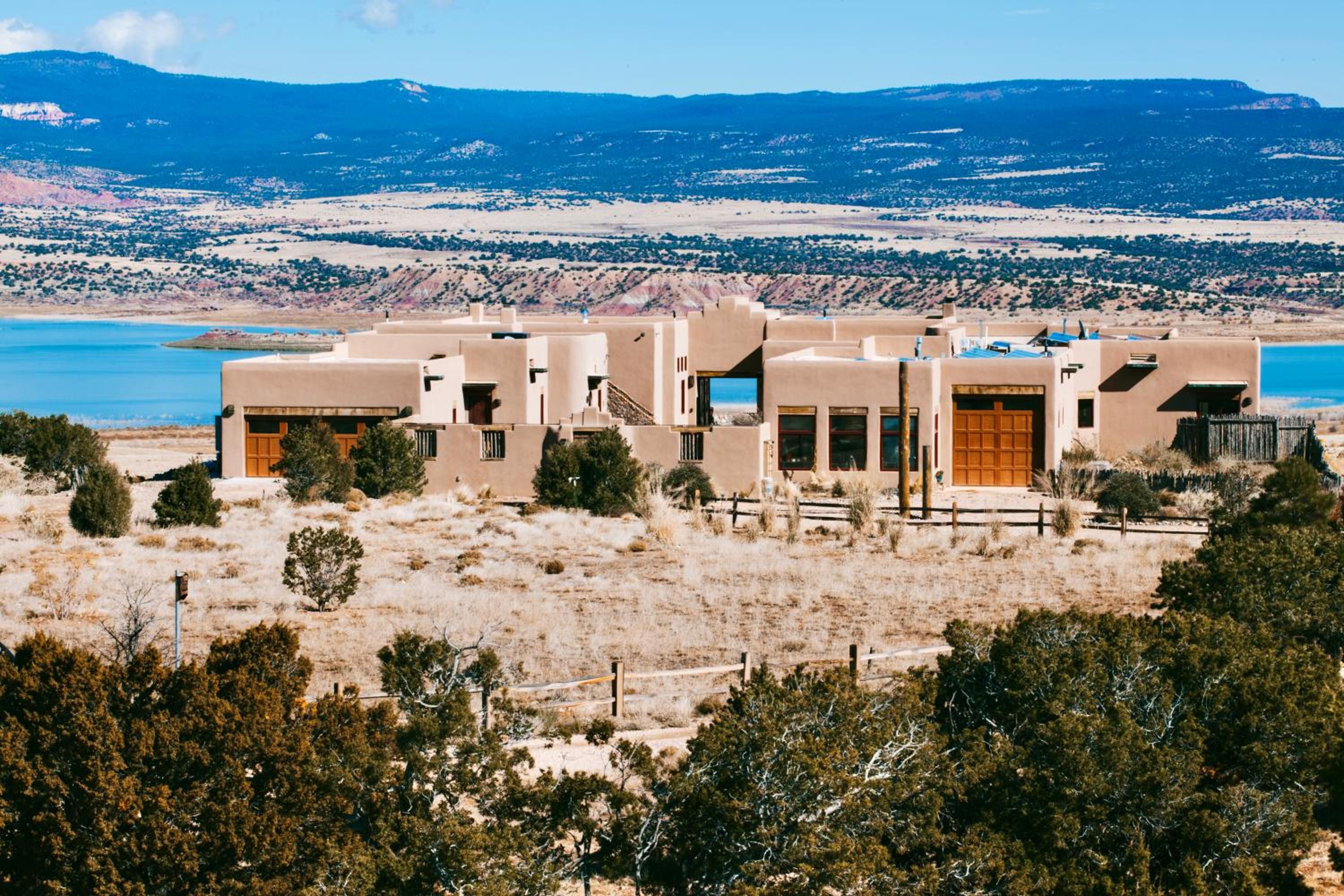 Hotel The Grand Hacienda Estate with Breakfast