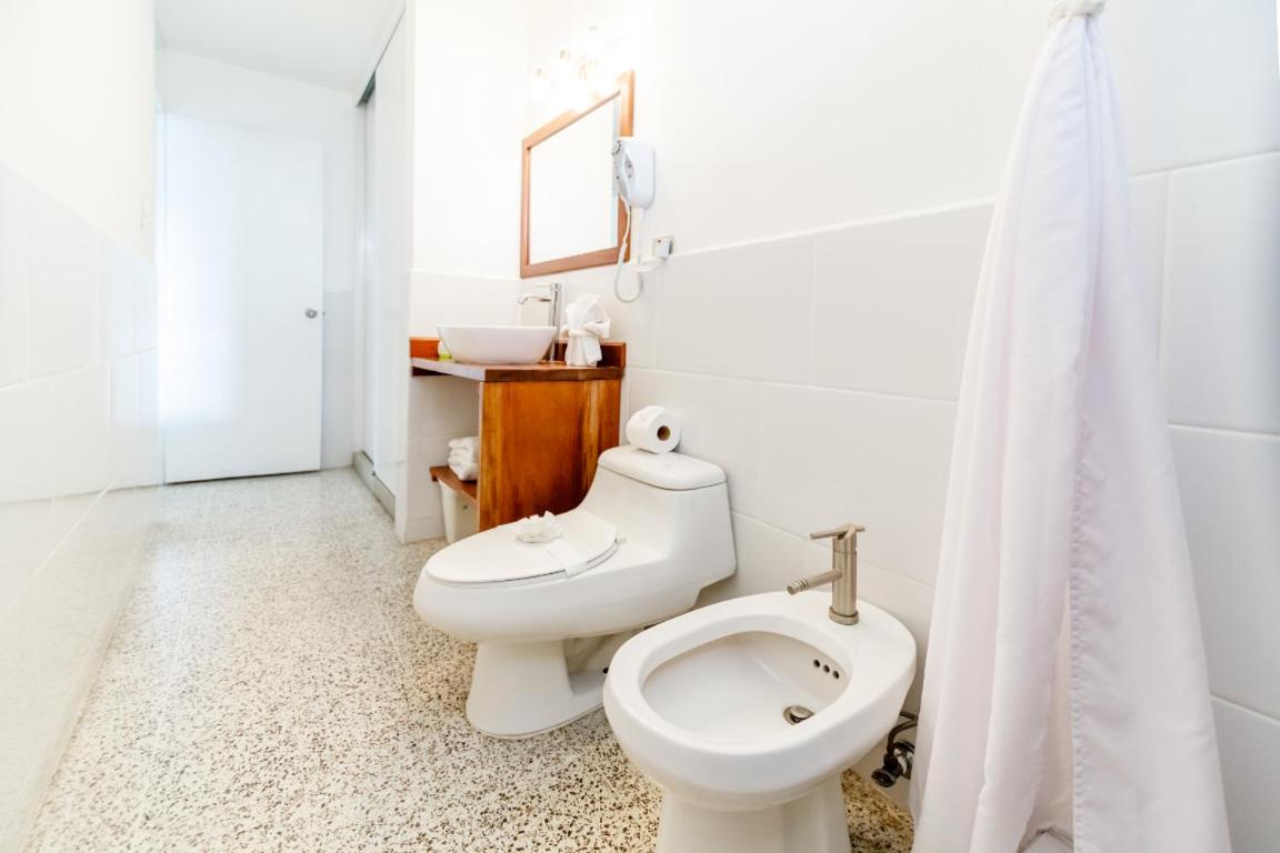 3 bedroom apartments zone 10 view 2