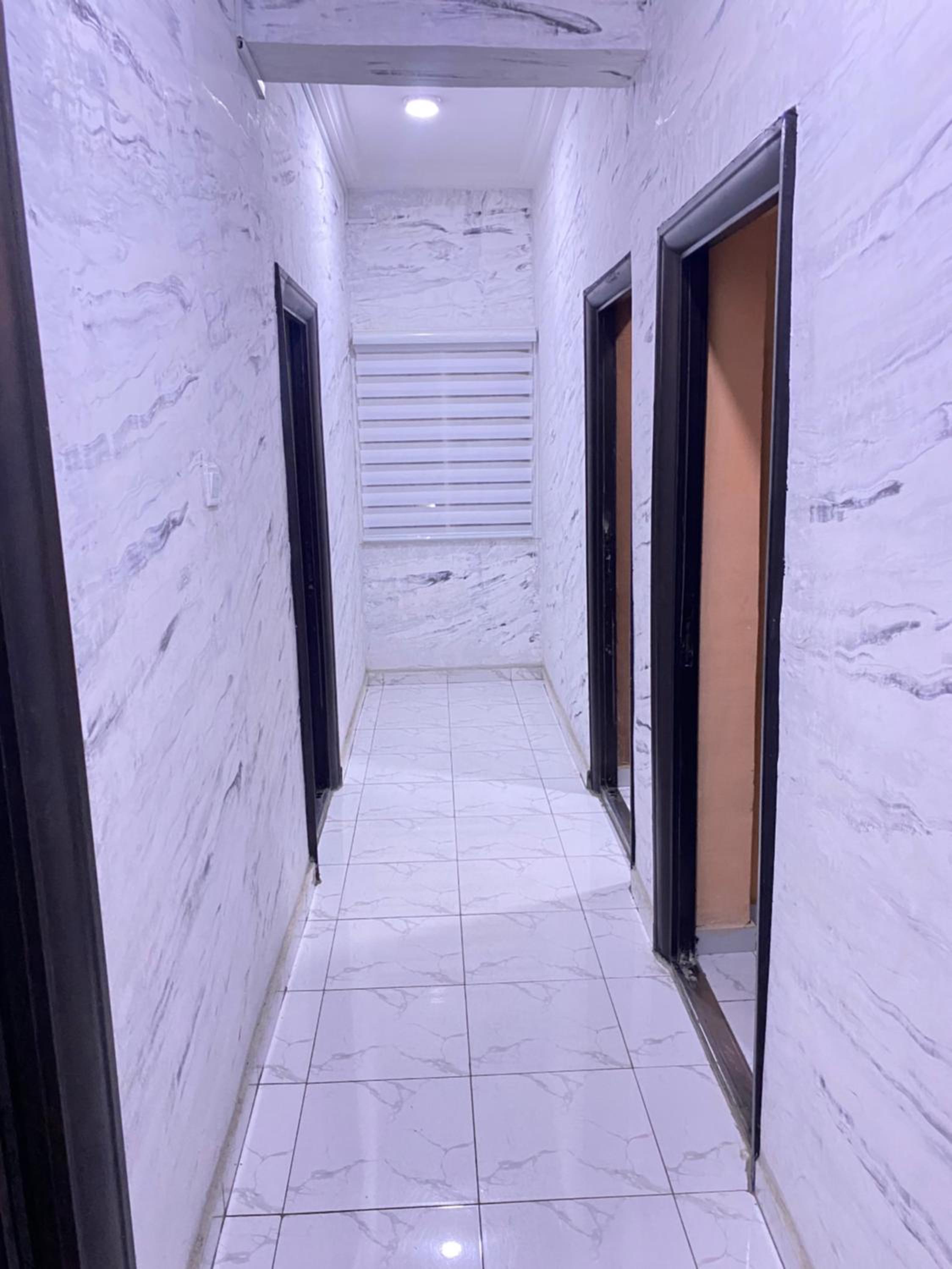 AMANDA LUXURY APARTMENT & SUITEs