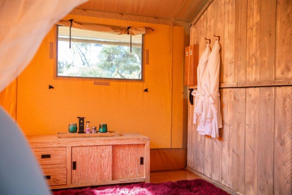 Bethells Luxury Retreat - Auckland Glamping view 3