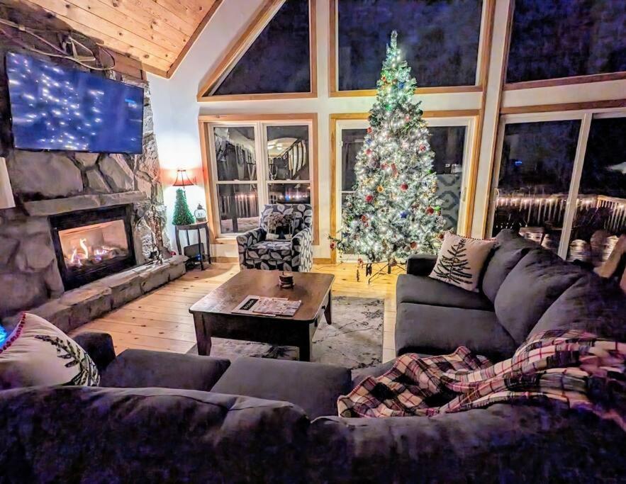 Muskoka Lakehouse