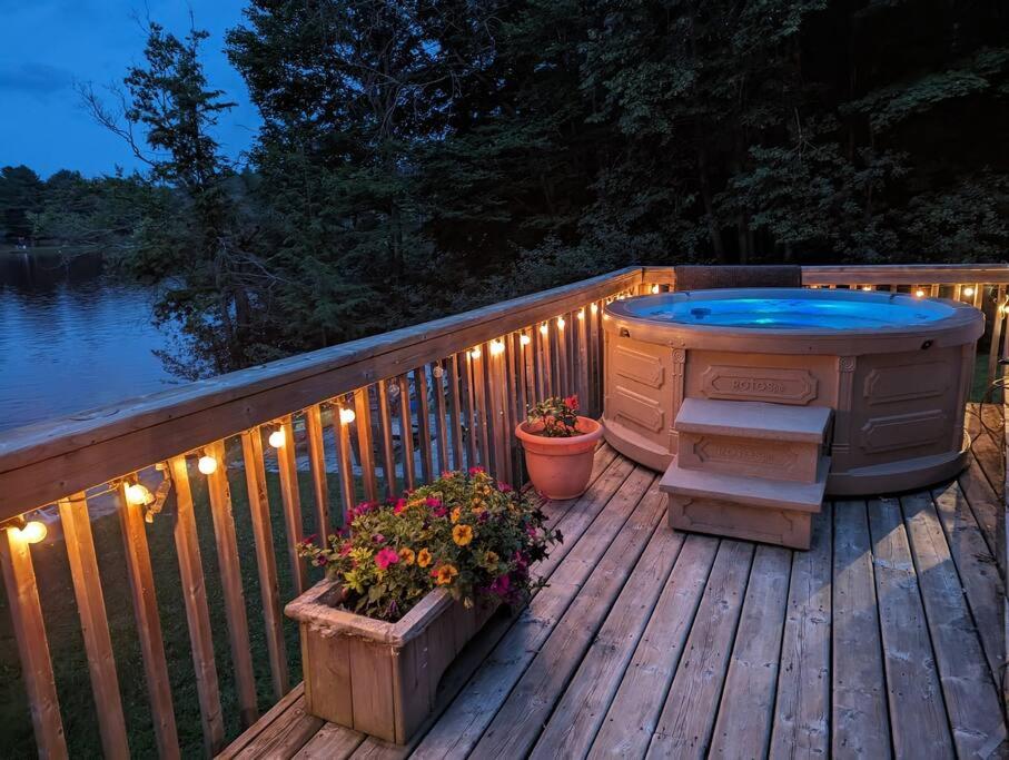 Muskoka Lakehouse
