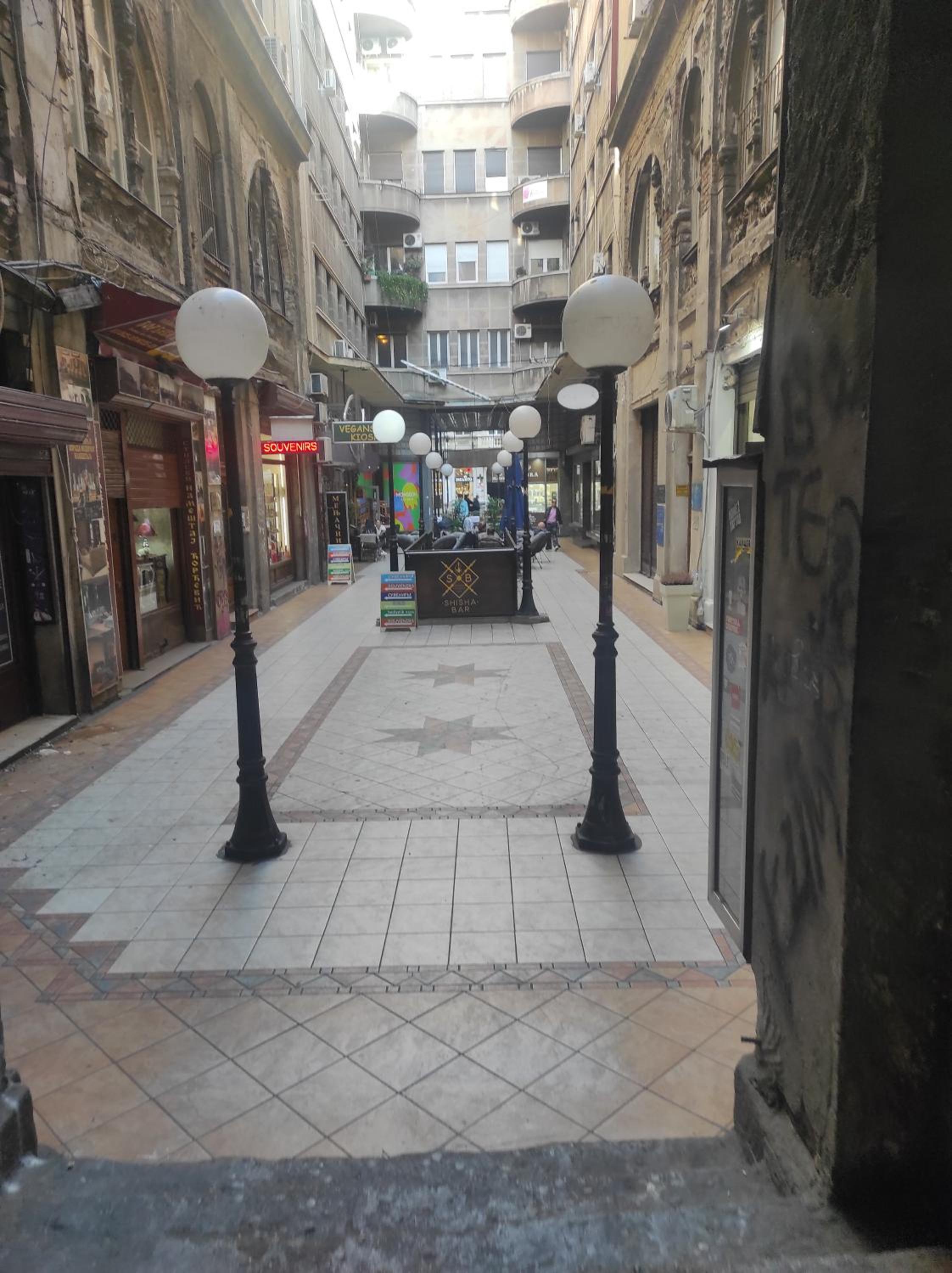 Top Lokacija,Knez Mihajlova