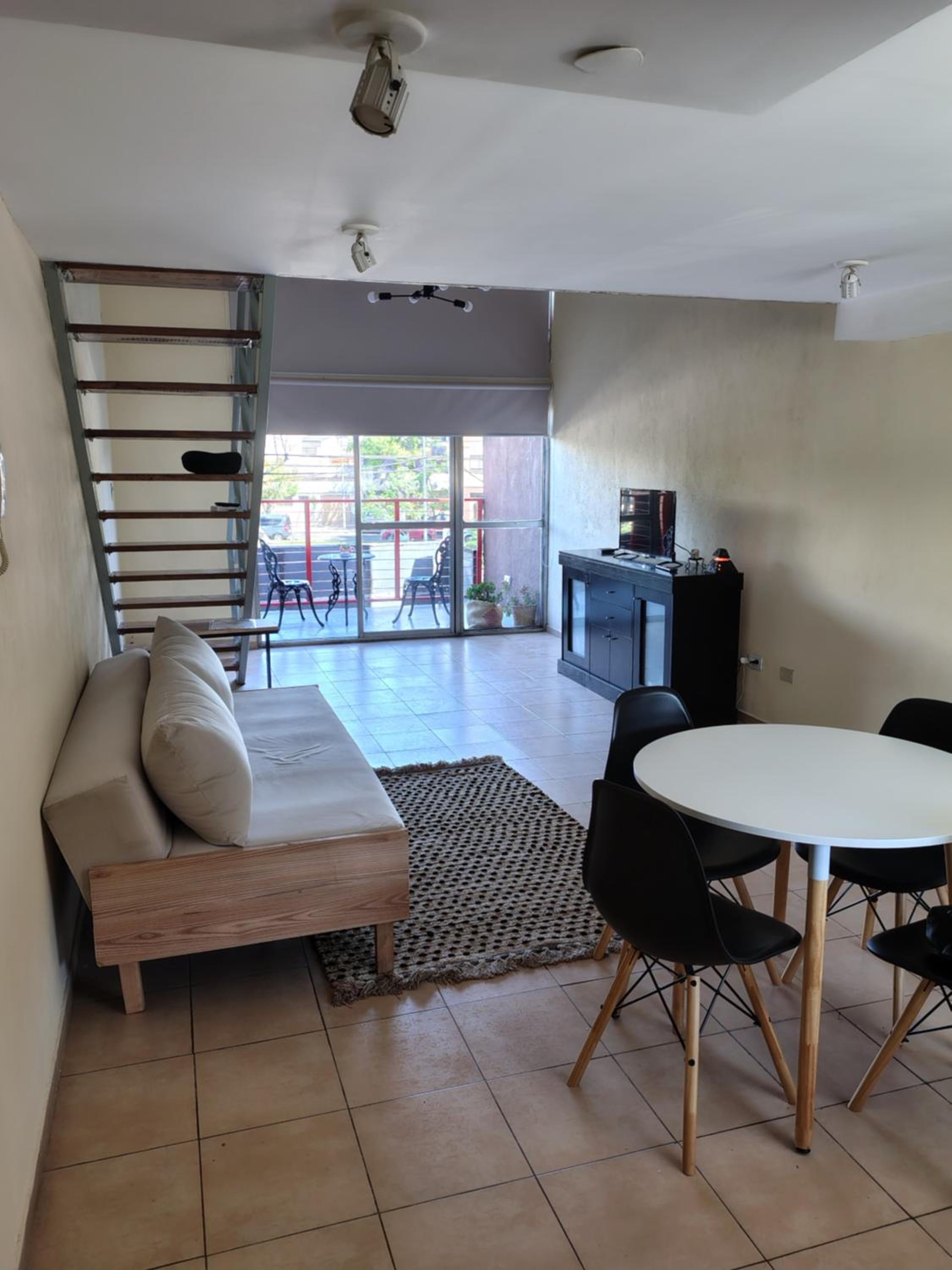 Mono en Duplex Velez Sarsfield 2