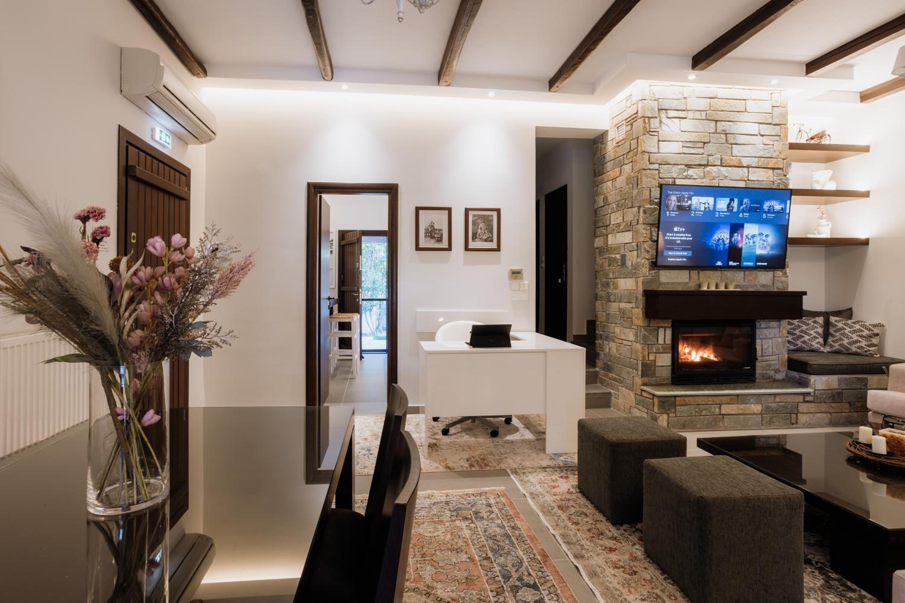 Melithos Villa