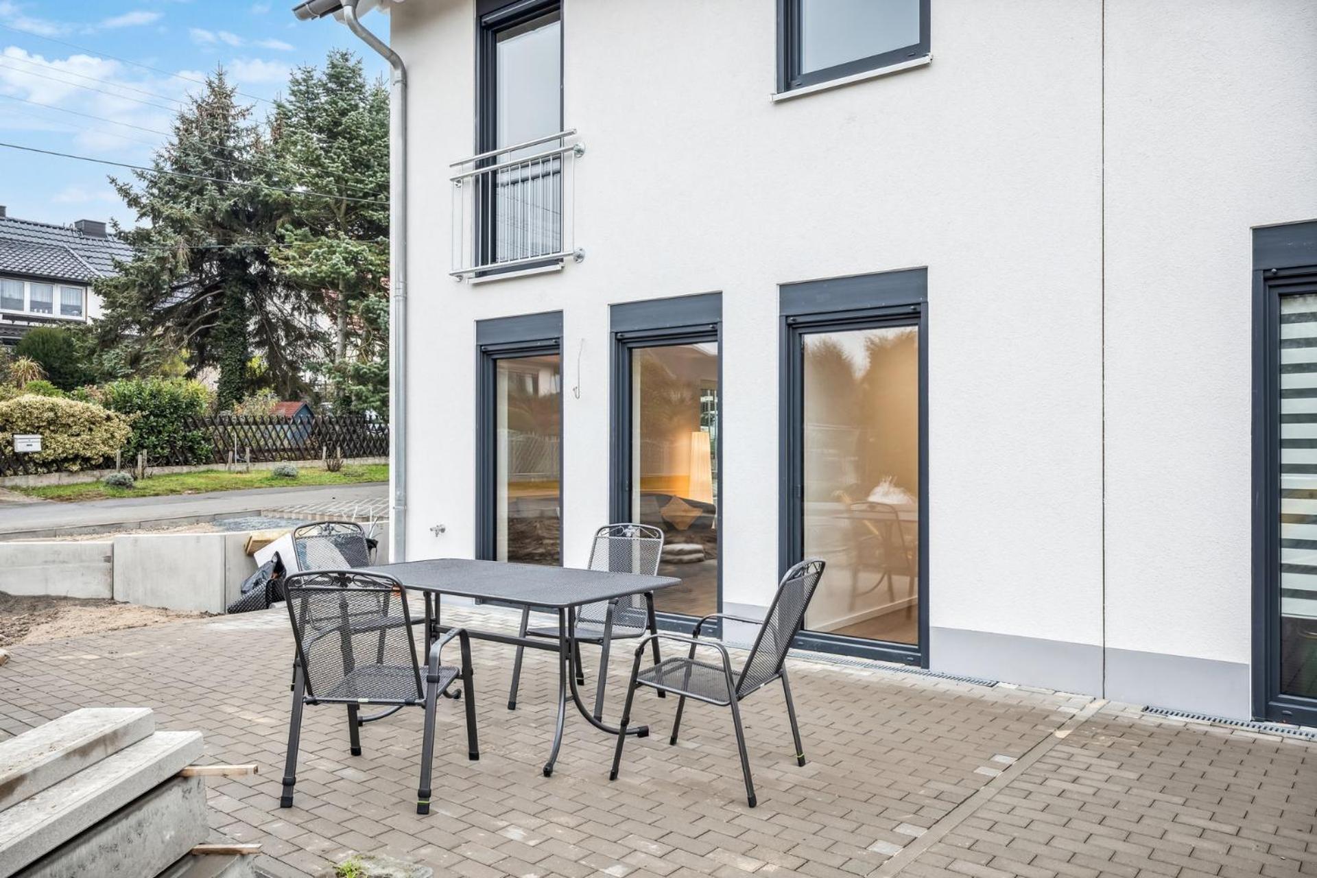 Haus mit 6 SZ  12 Betten, Terrasse, Waschmaschine - Property Image 5