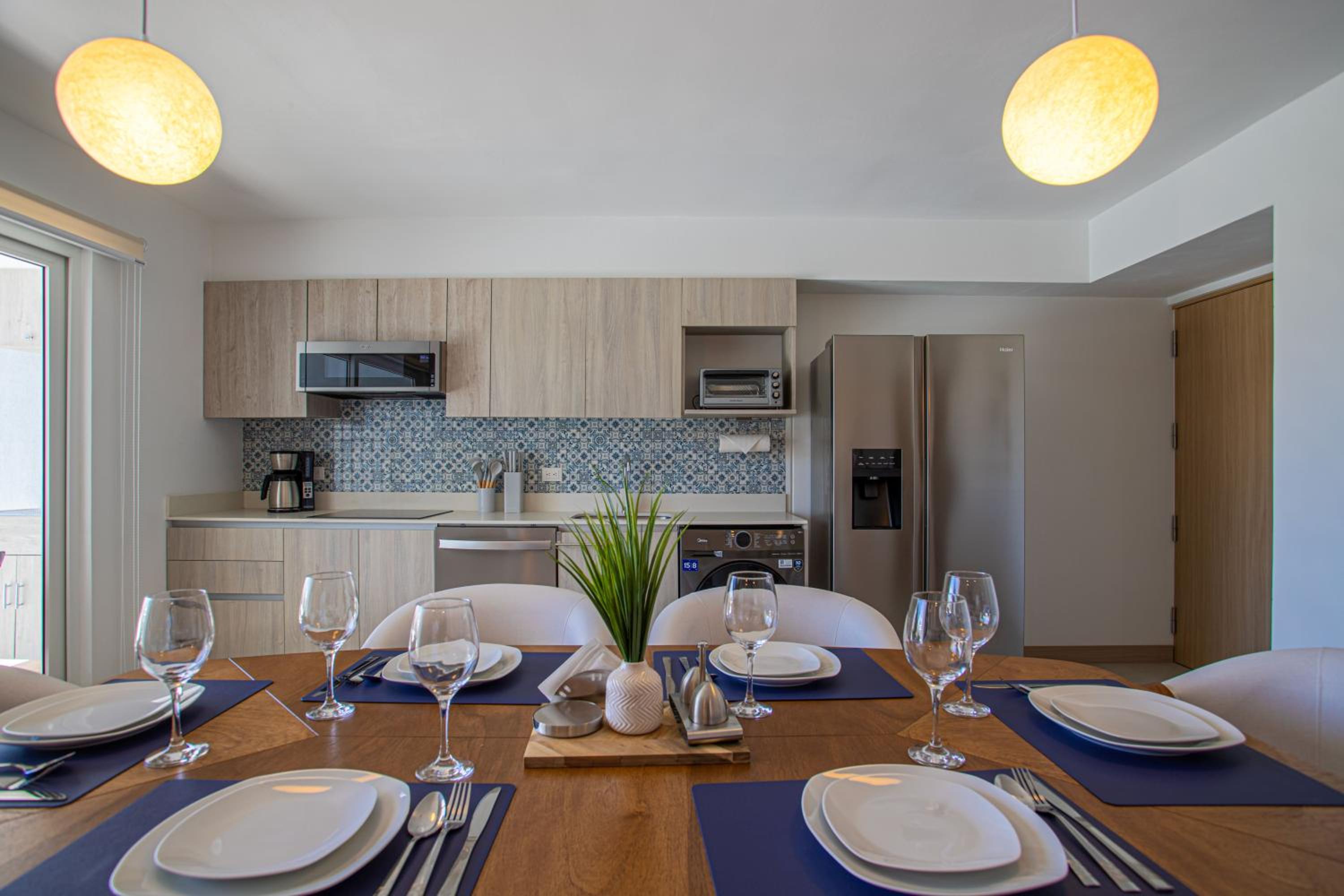 Casago 0402B Brand New Rental Modern Beach Escape in Jaco Near Downtown