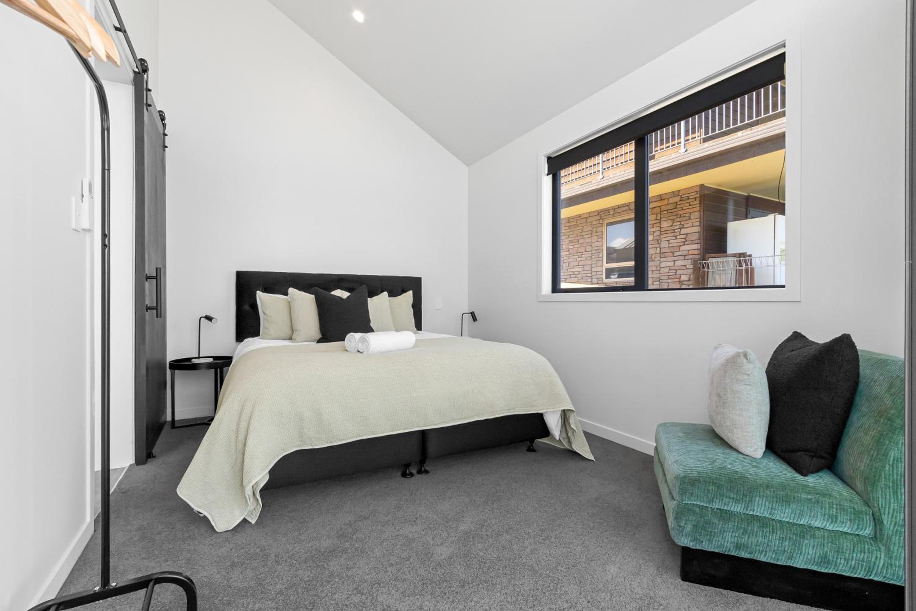 Roam Taupo Upper Terrace Unit 4 - Spa Pool view 4