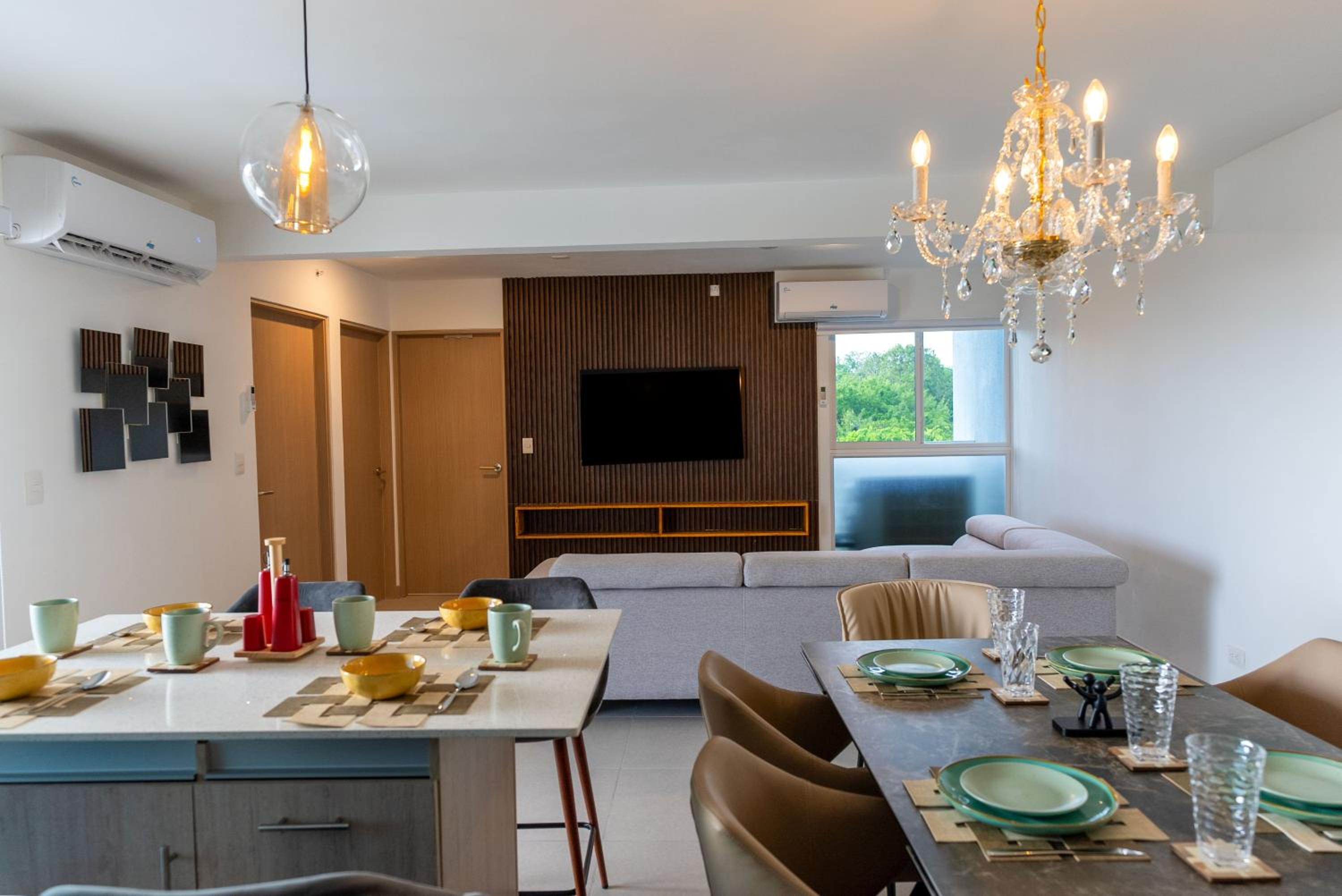 Casago 0607B Brand New Rental Modern Condo with Stylish Decor and Scenic Views