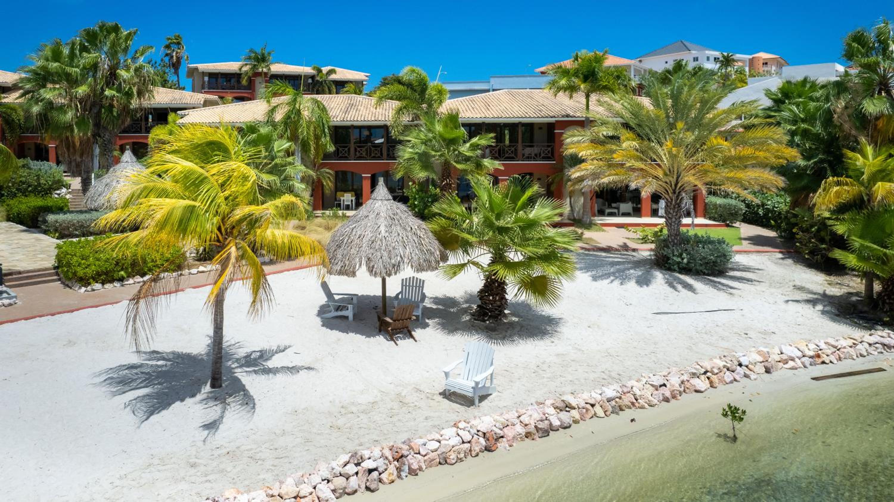 Spanish Water Apartments - La Maya Resort at Jan Thiel