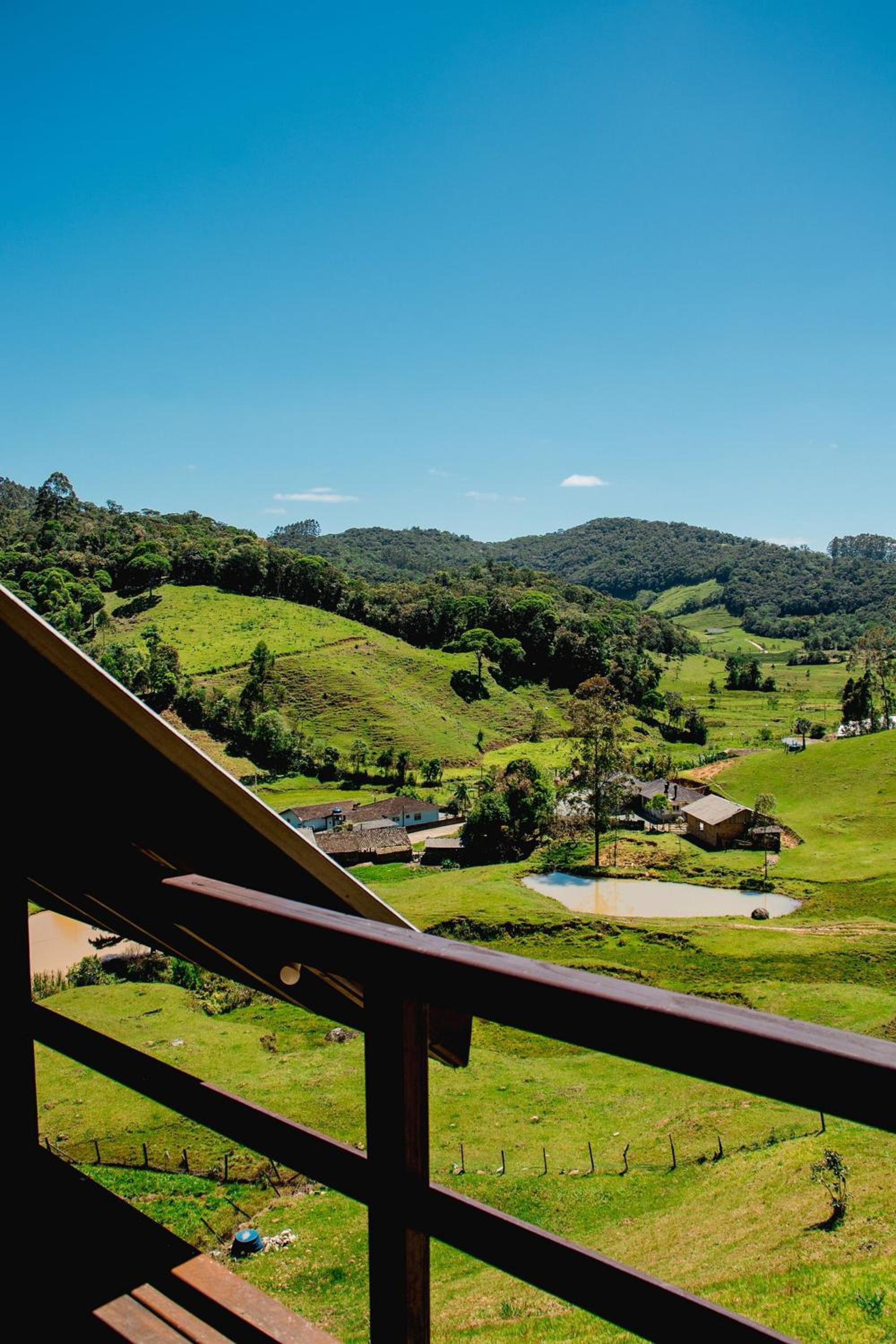Prana Chalé com Hidromassagem - Águas Mornas - SC
