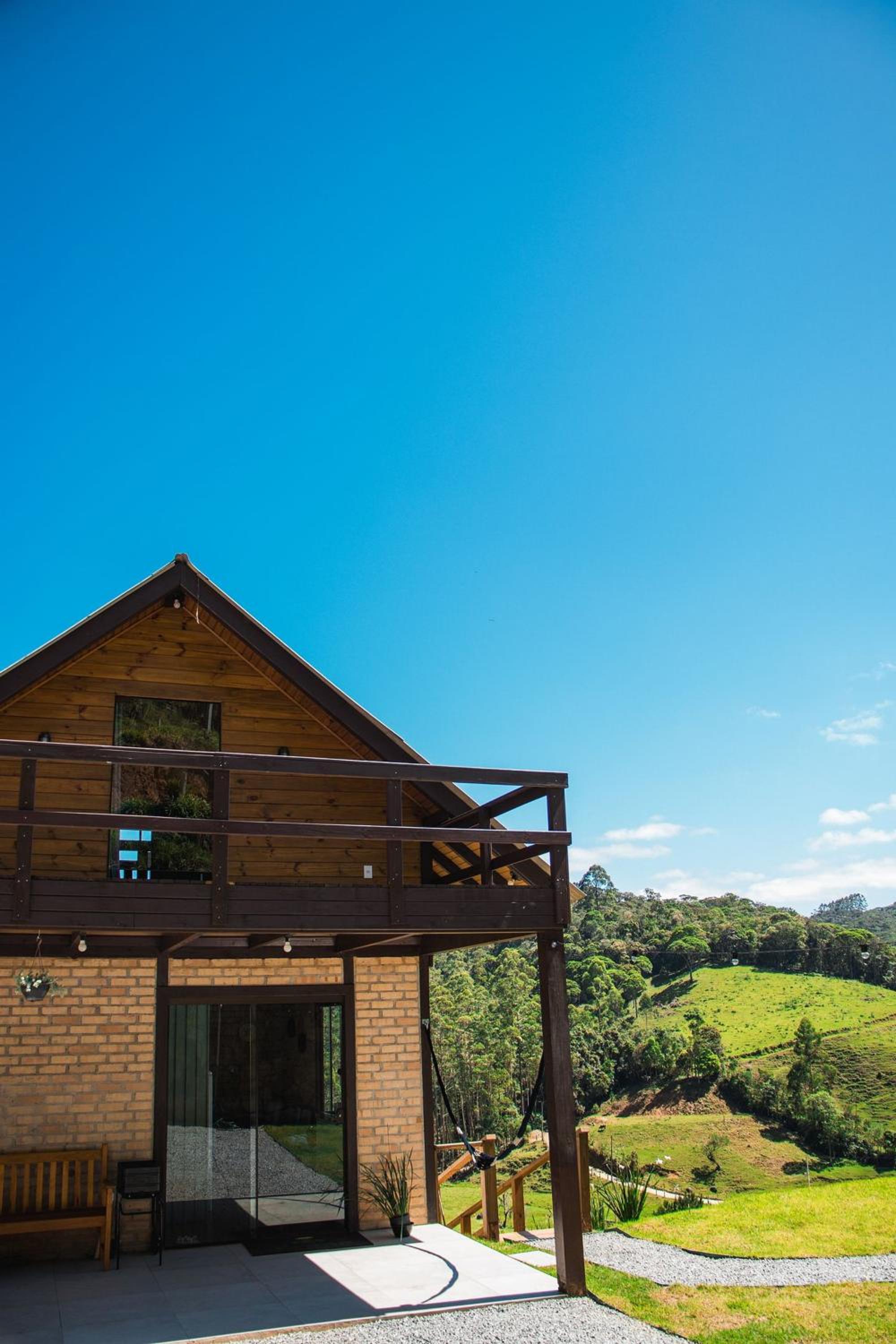 Prana Chalé com Hidromassagem - Águas Mornas - SC