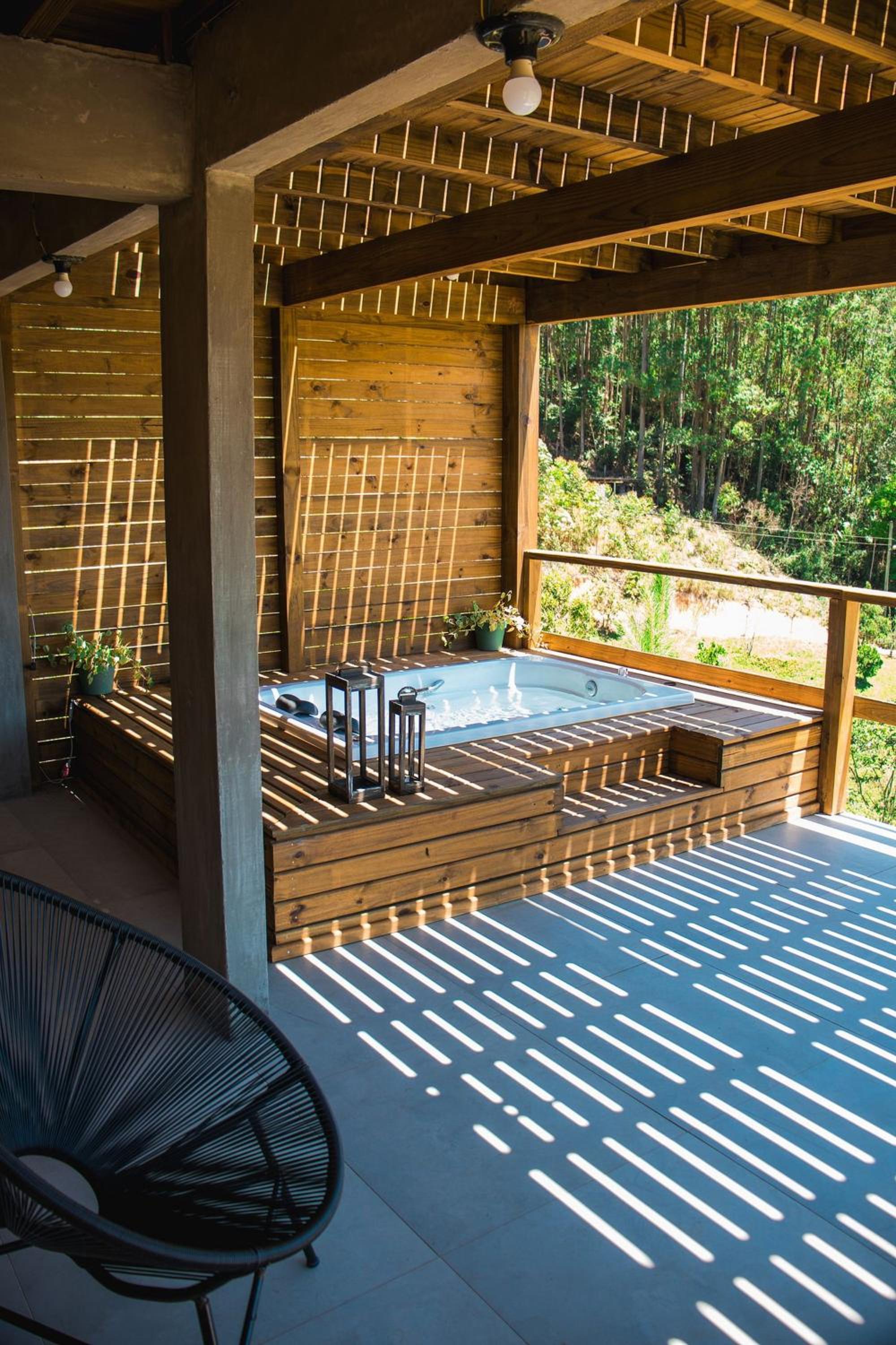 Prana Chalé com Hidromassagem - Águas Mornas - SC