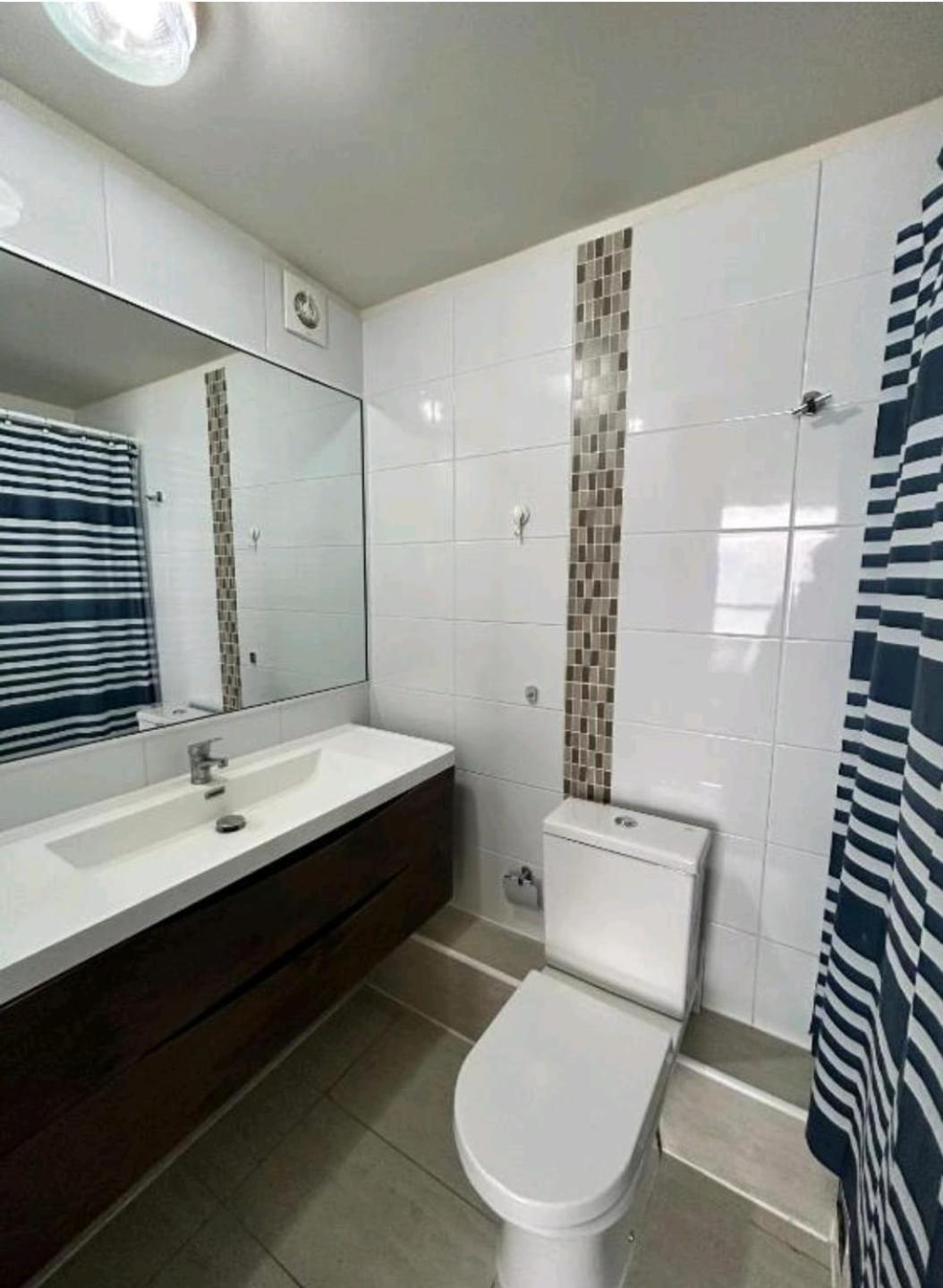 Confortable departamento al borde de la playa
